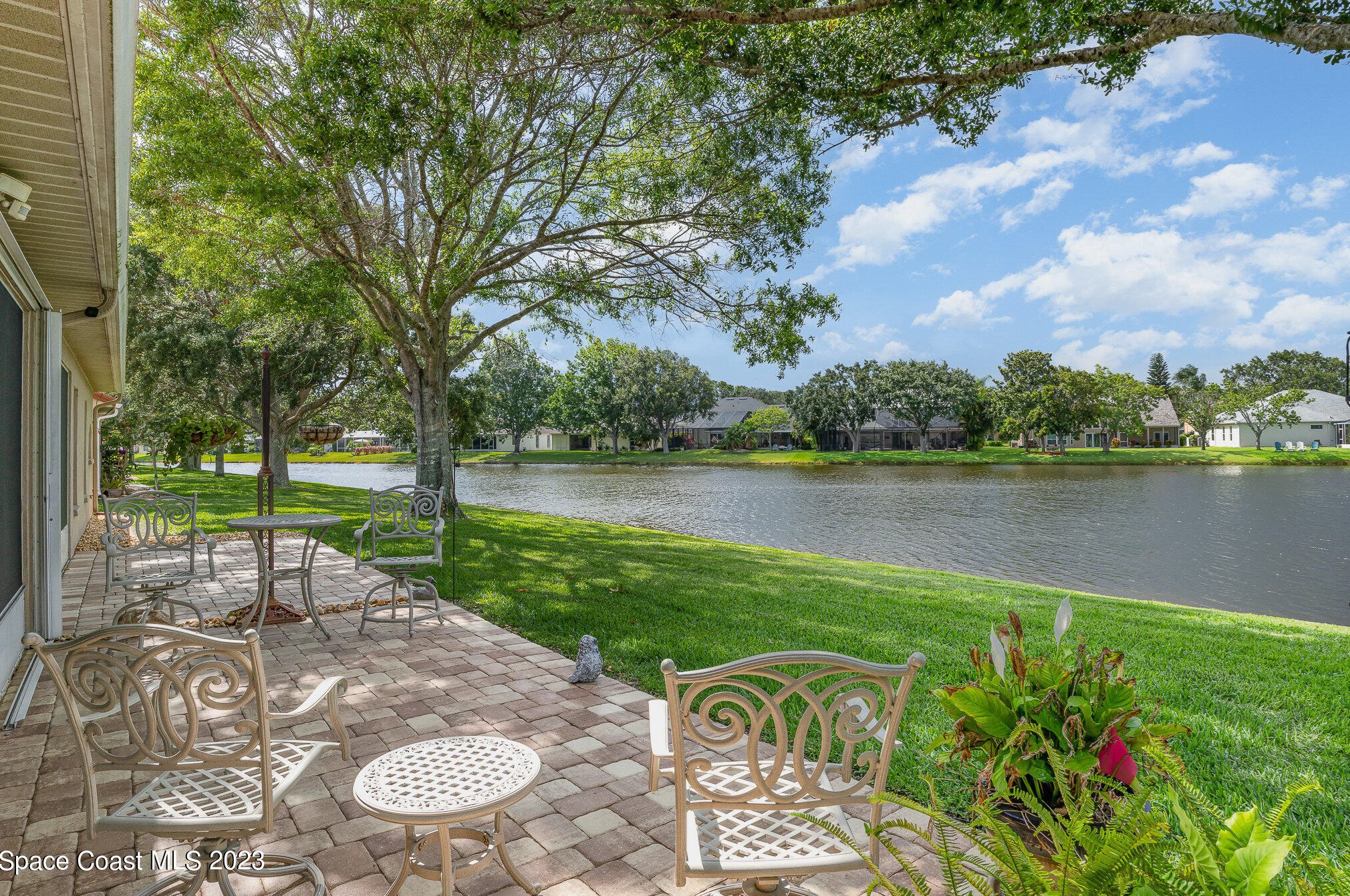 7664 Candlewick Dr, Melbourne, FL 32940-6407