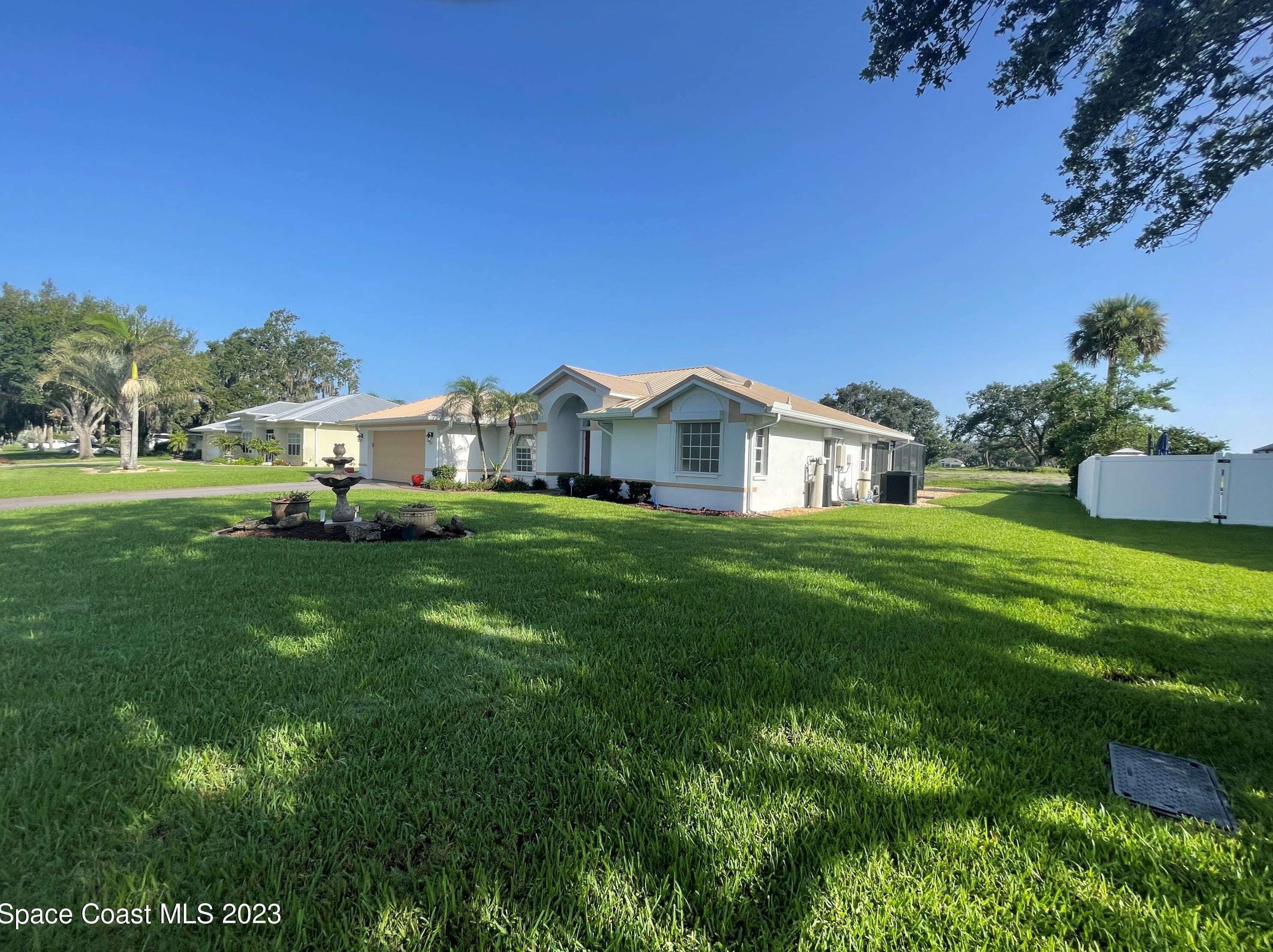 1241 Meadowbrook Rd, Melbourne, FL 32905-5046
