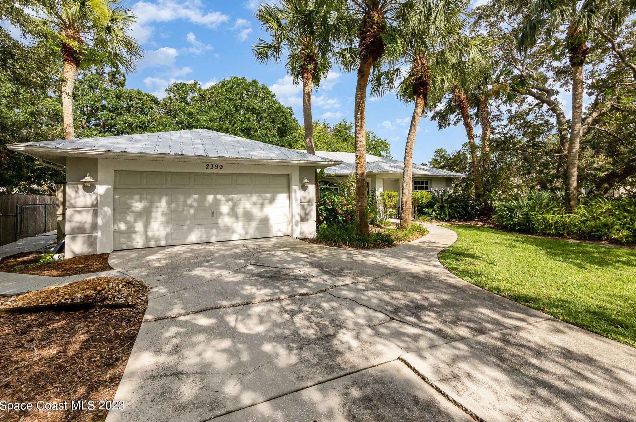 2399 Angel Rd, Melbourne, FL 32909-6457