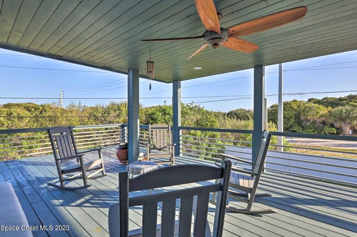 110 Sea Crst Dr, Melbourne FL 32951-3118 exterior