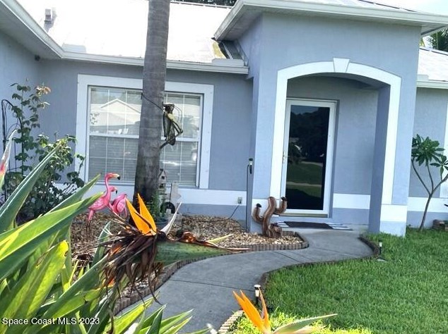 792 Seven Gables Cir, Melbourne, FL 32909-6626