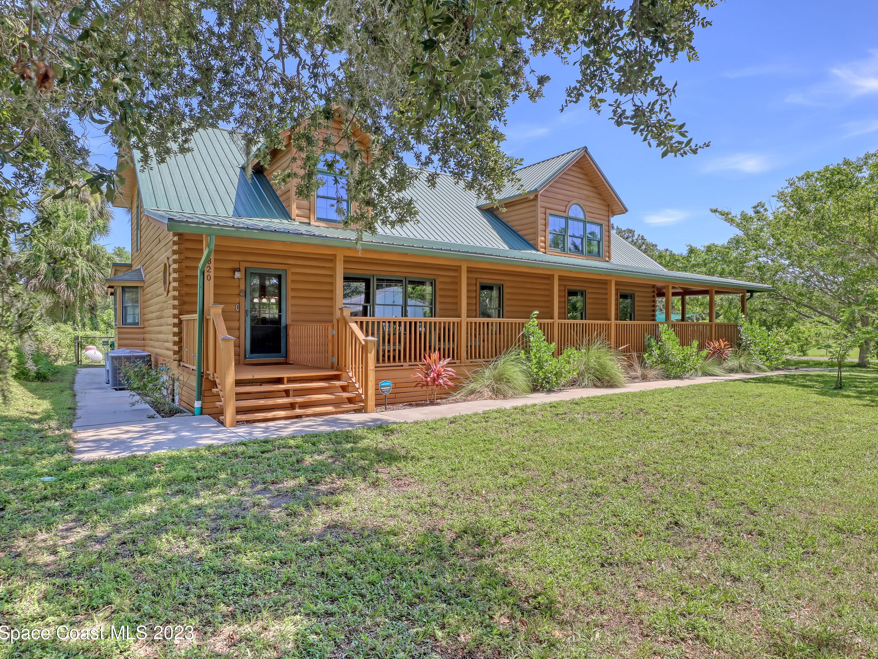 820 Newfound Harbor Dr, Merritt Island FL  32952-2762 exterior