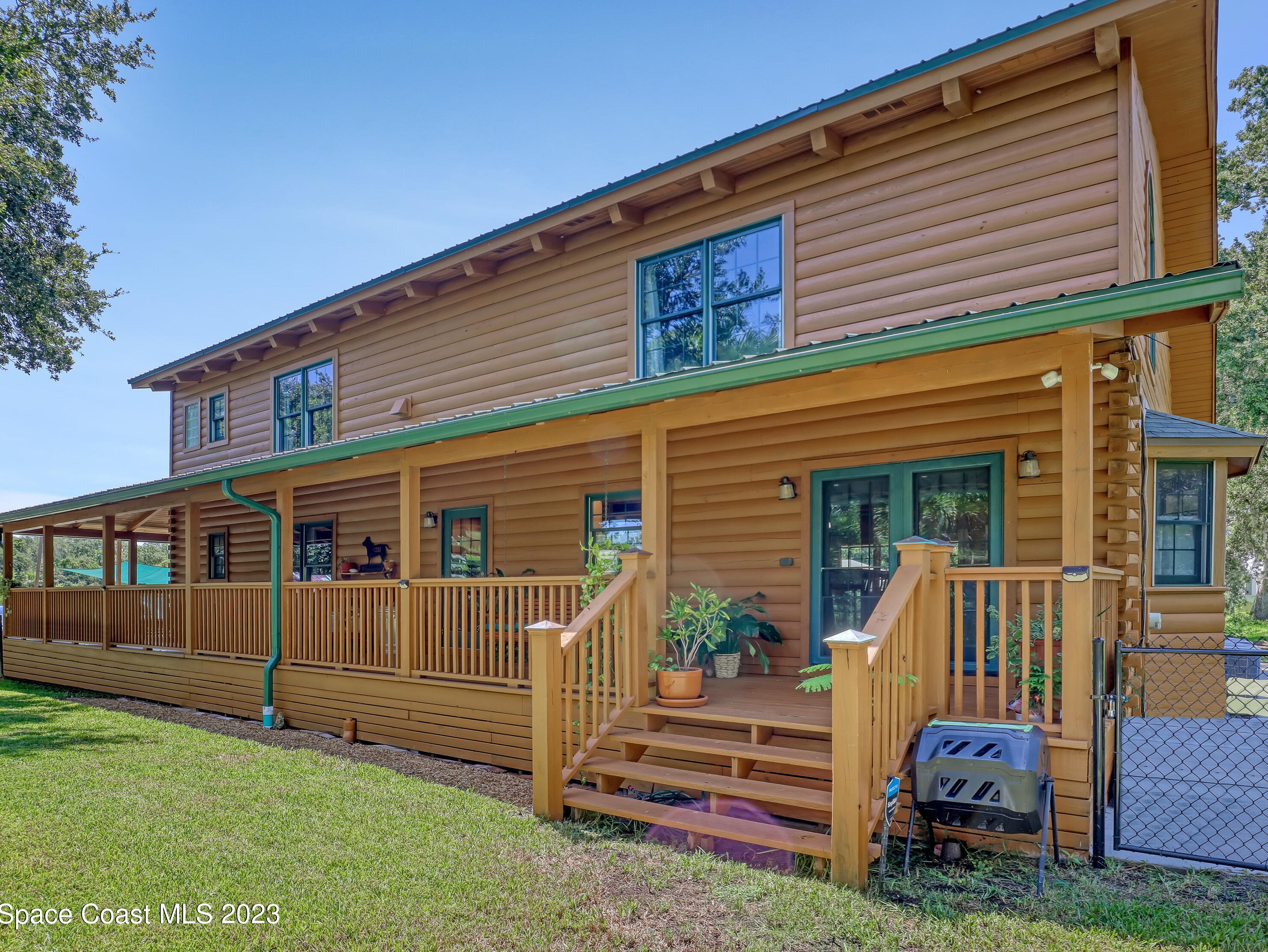 820 Newfound Harbor Dr, Merritt Island FL  32952-2762 exterior