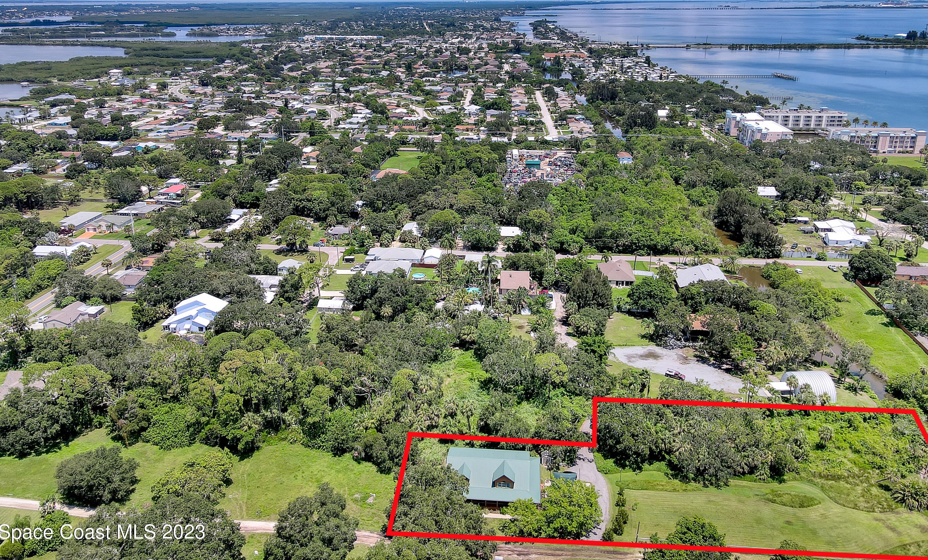 820 Newfound Harbor Dr, Merritt Island FL  32952-2762 exterior