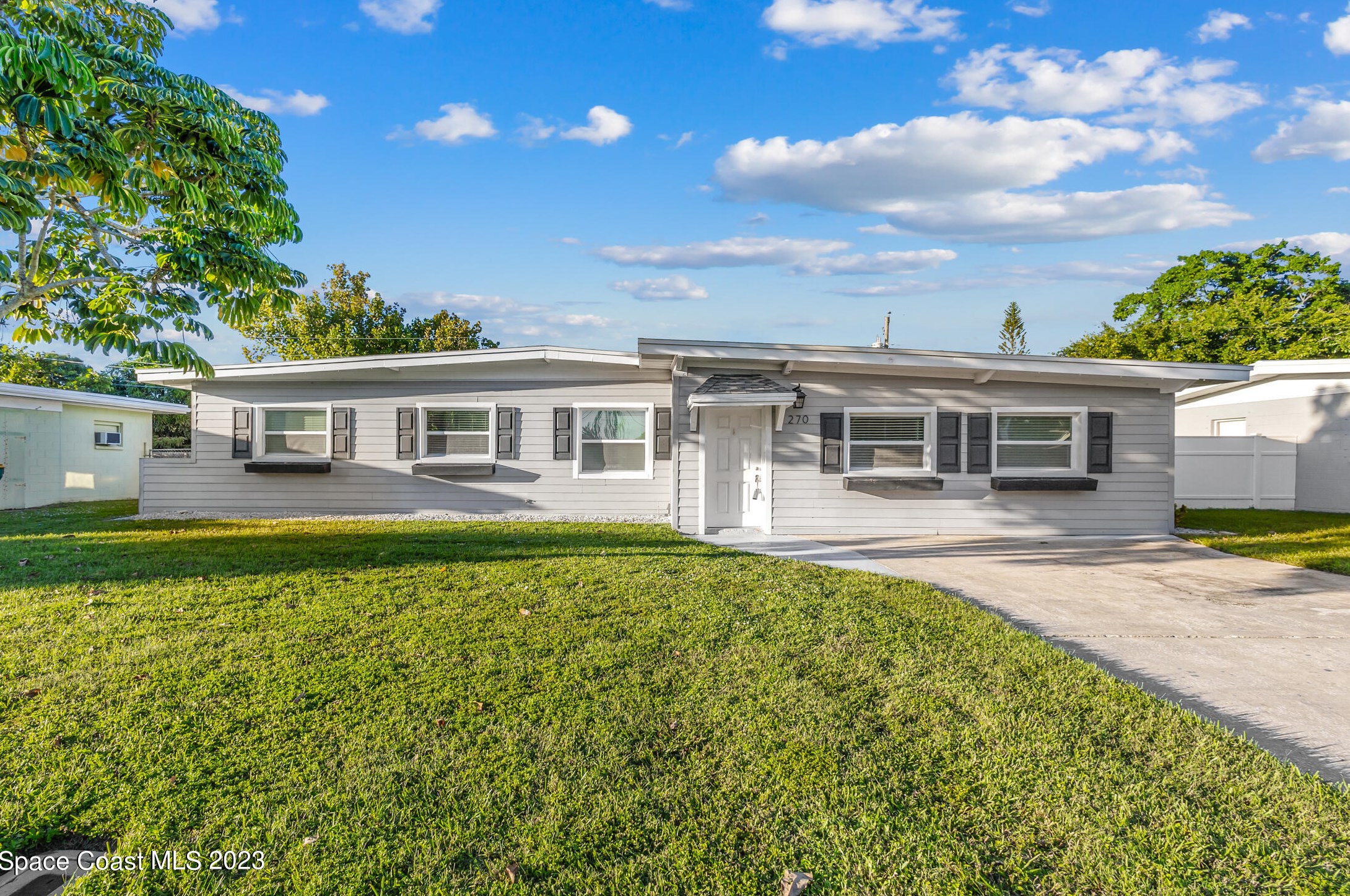 270 Birch Ave, Merritt Island, FL 32953