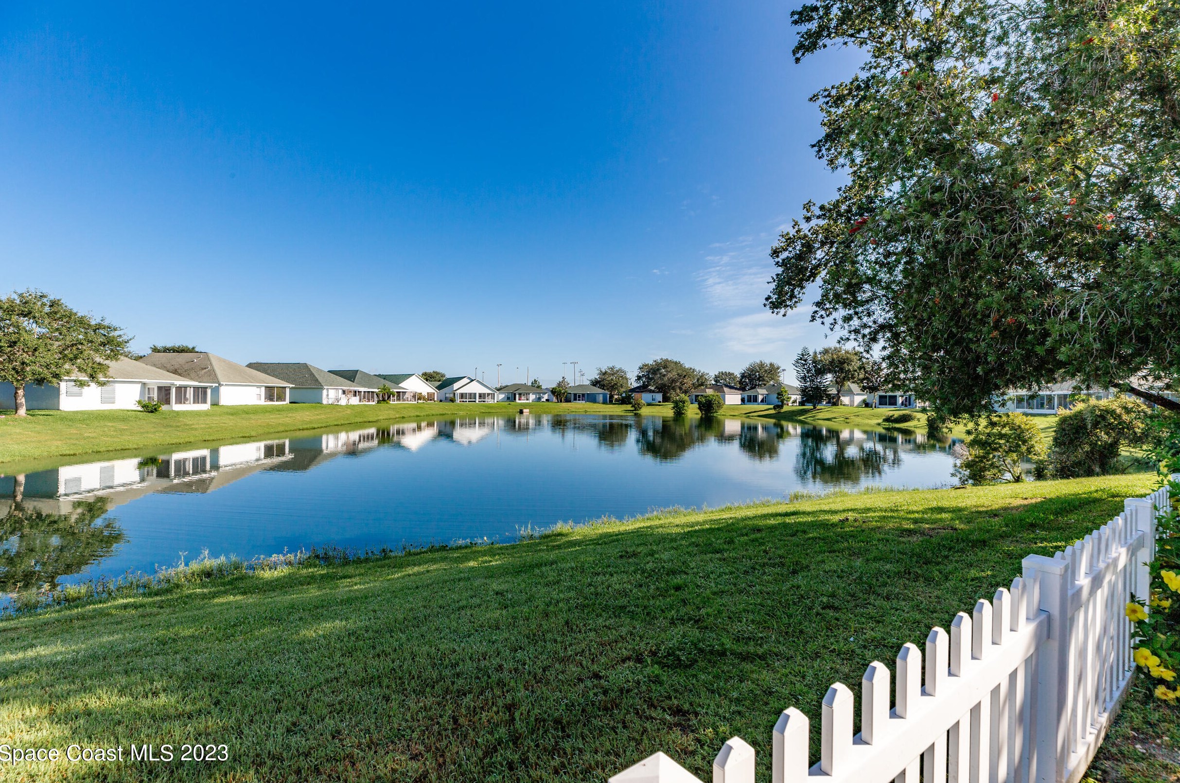 3849 Town Square Blvd, Melbourne, FL 32901-8765
