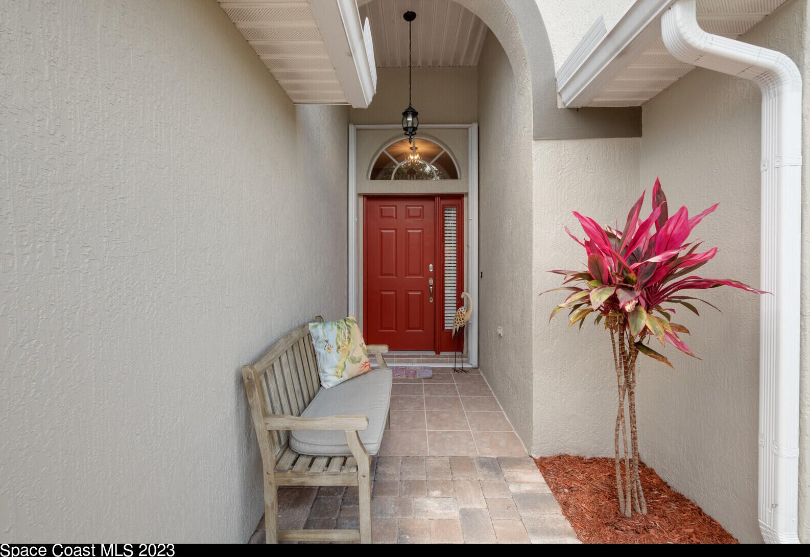 938 Danville Cir, Melbourne, FL 32904-7562