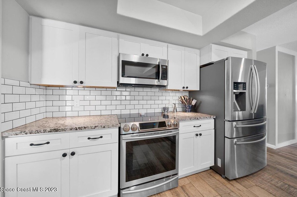 591 Spindle Palm Dr, Melbourne FL  32903-3855 exterior