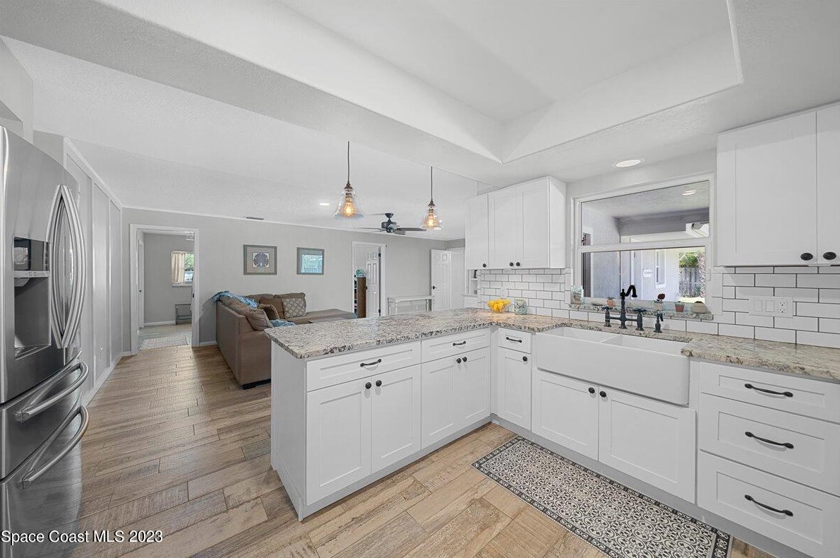 591 Spindle Palm Dr, Melbourne FL  32903-3855 exterior