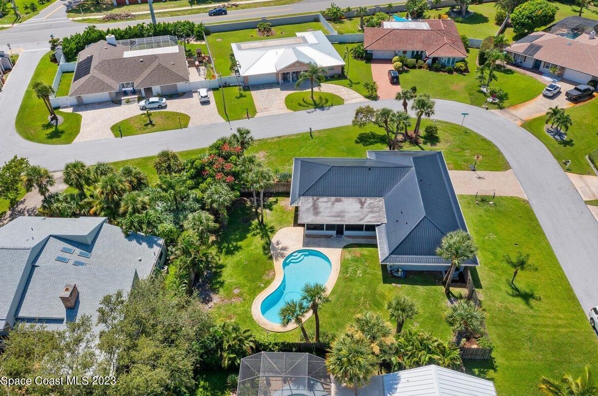 591 Spindle Palm Dr, Melbourne FL  32903-3855 exterior