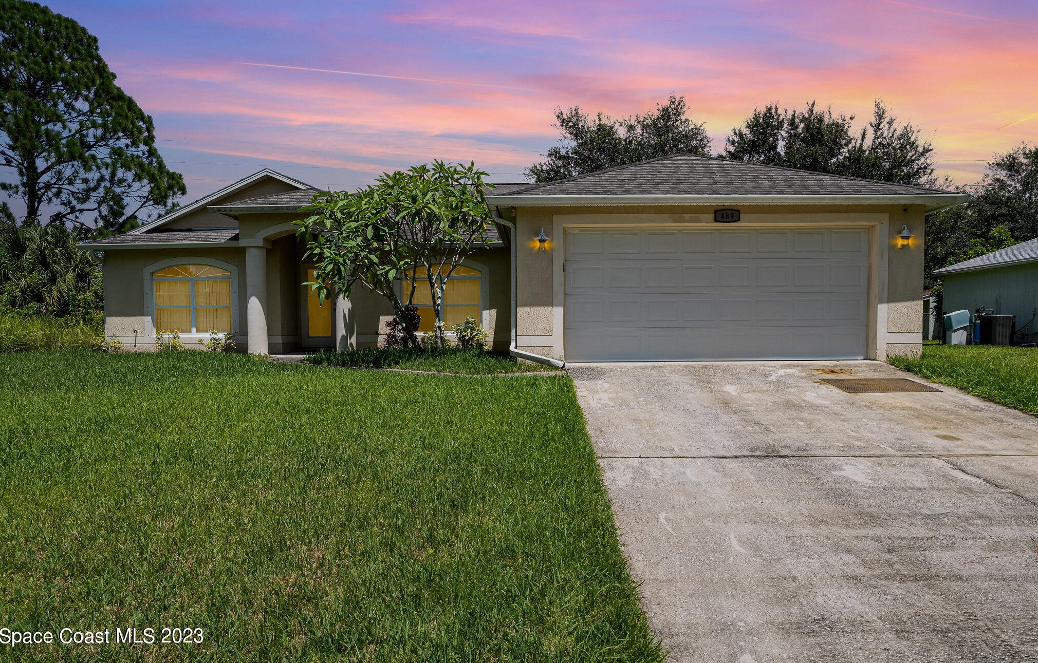 489 Town Rd, Melbourne, FL 32908-7575