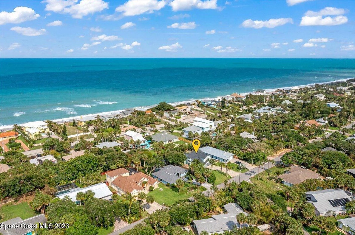 6765 Angeles Rd, Melbourne, FL 32951