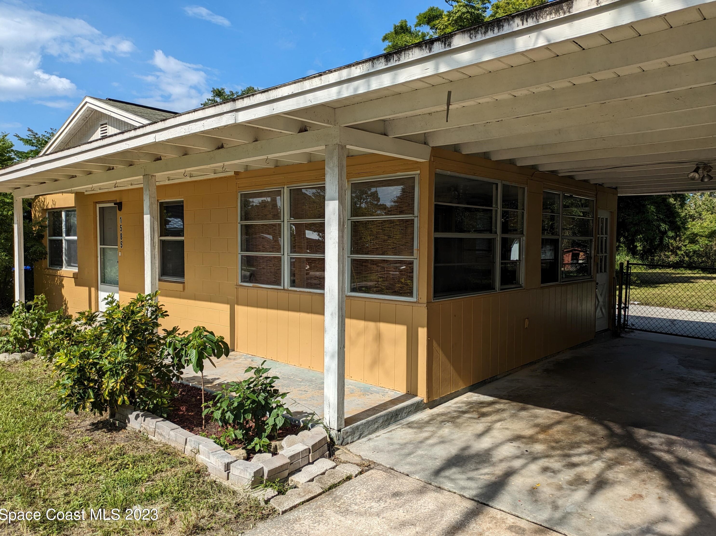 1585 Barna Ave, Titusville, FL 32780