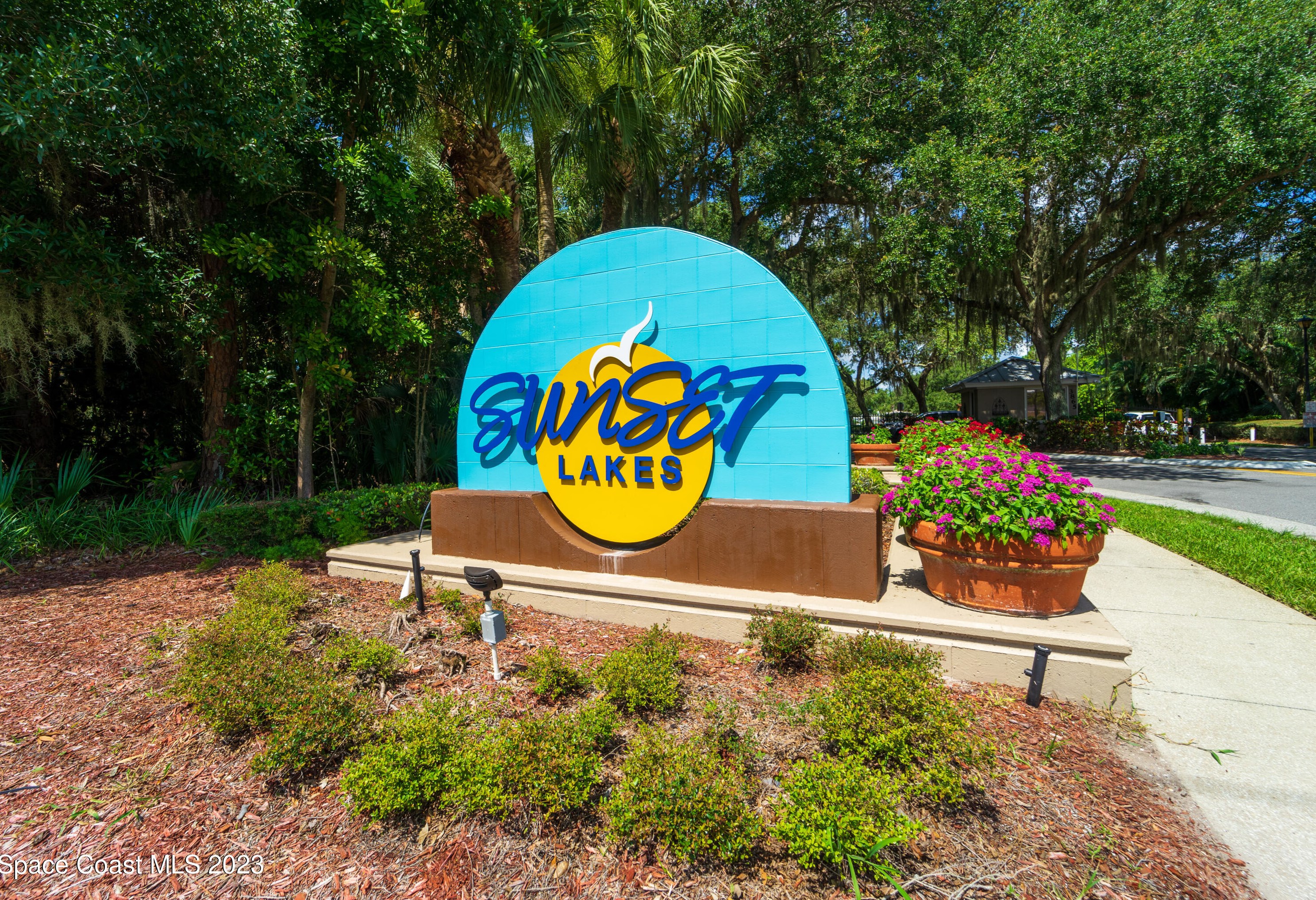 835 Limerick Dr, Merritt Island, FL 32953