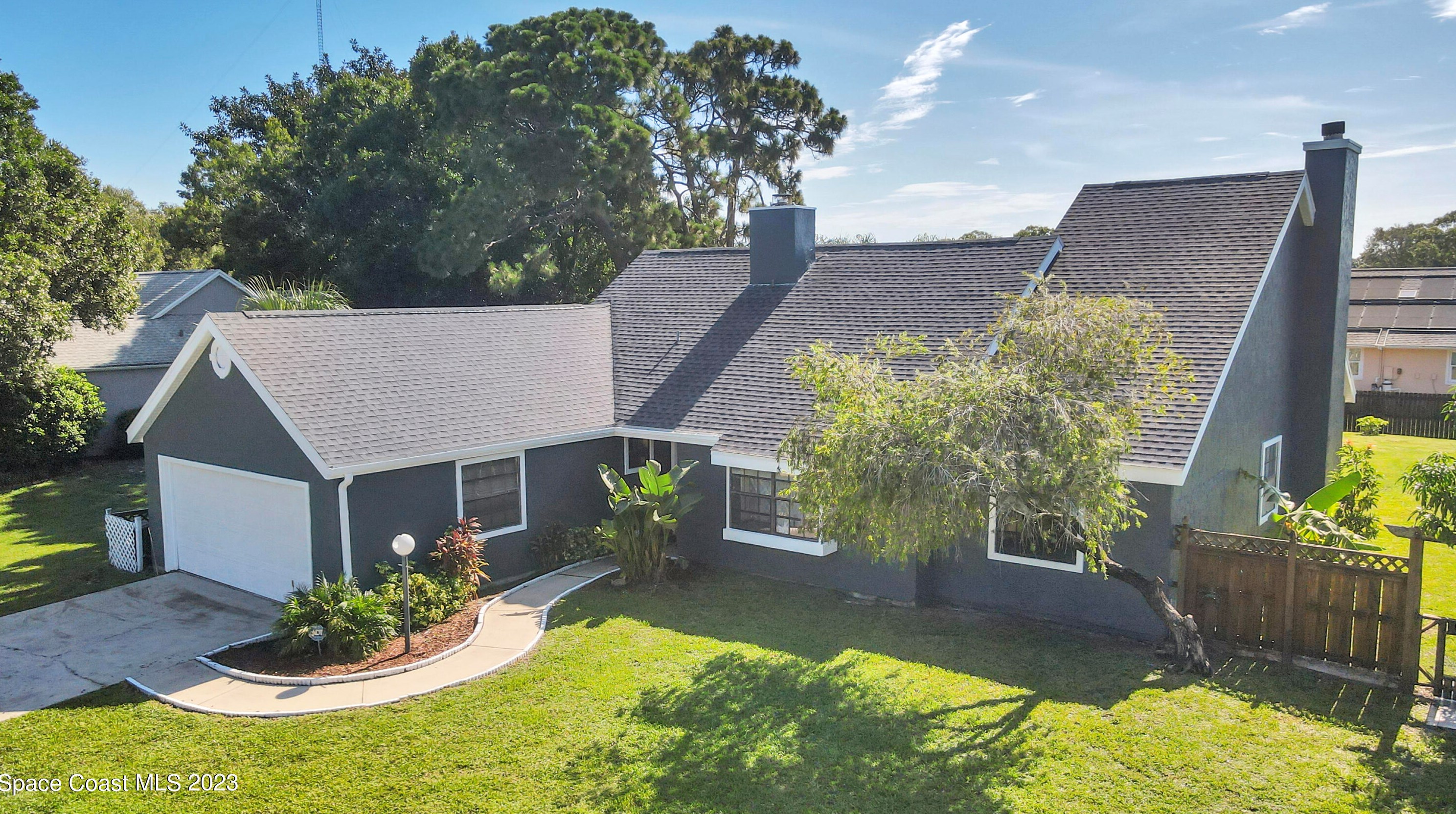 1234 York Cir, Melbourne, FL 32904-8702