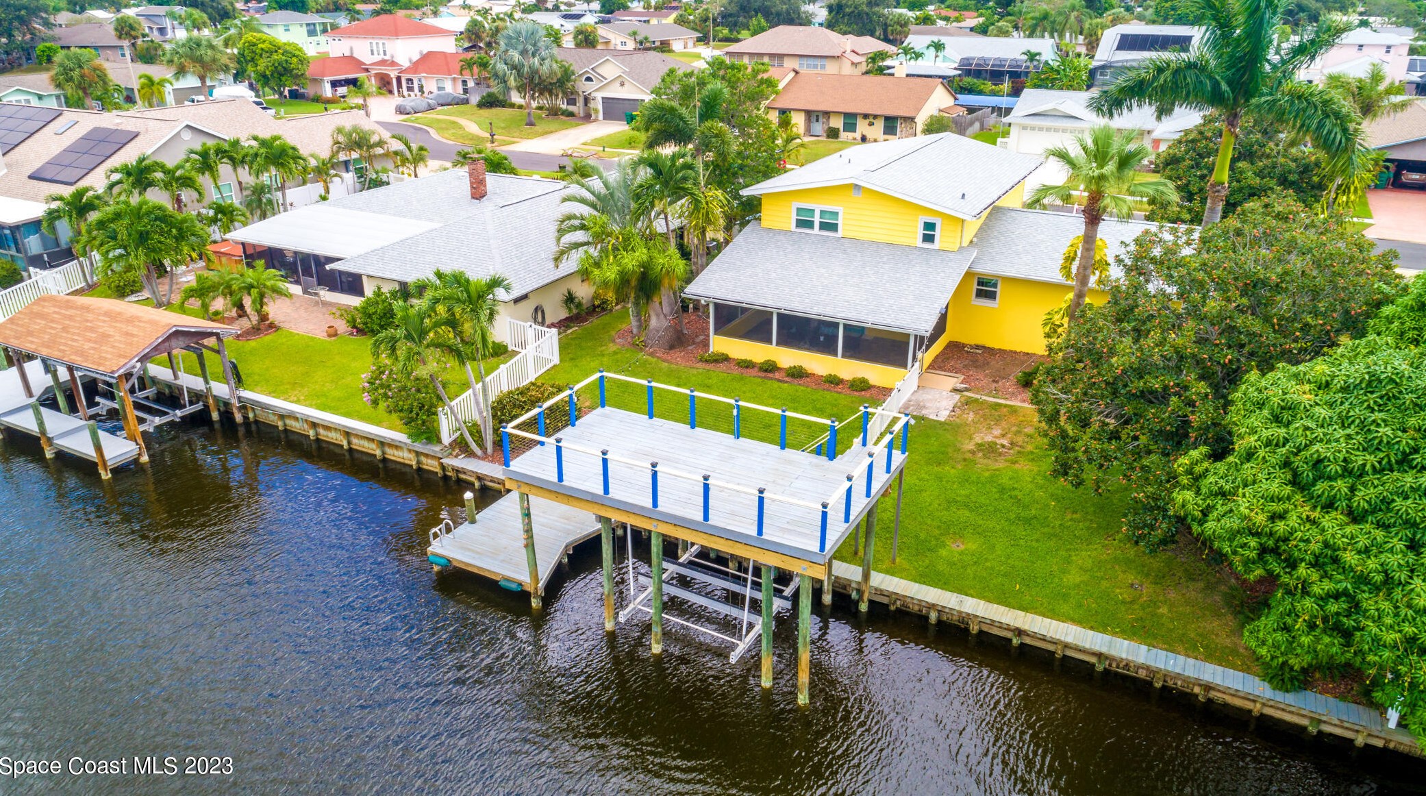 1515 Bella Casa Ct, Merritt Island FL  32952-5680 exterior