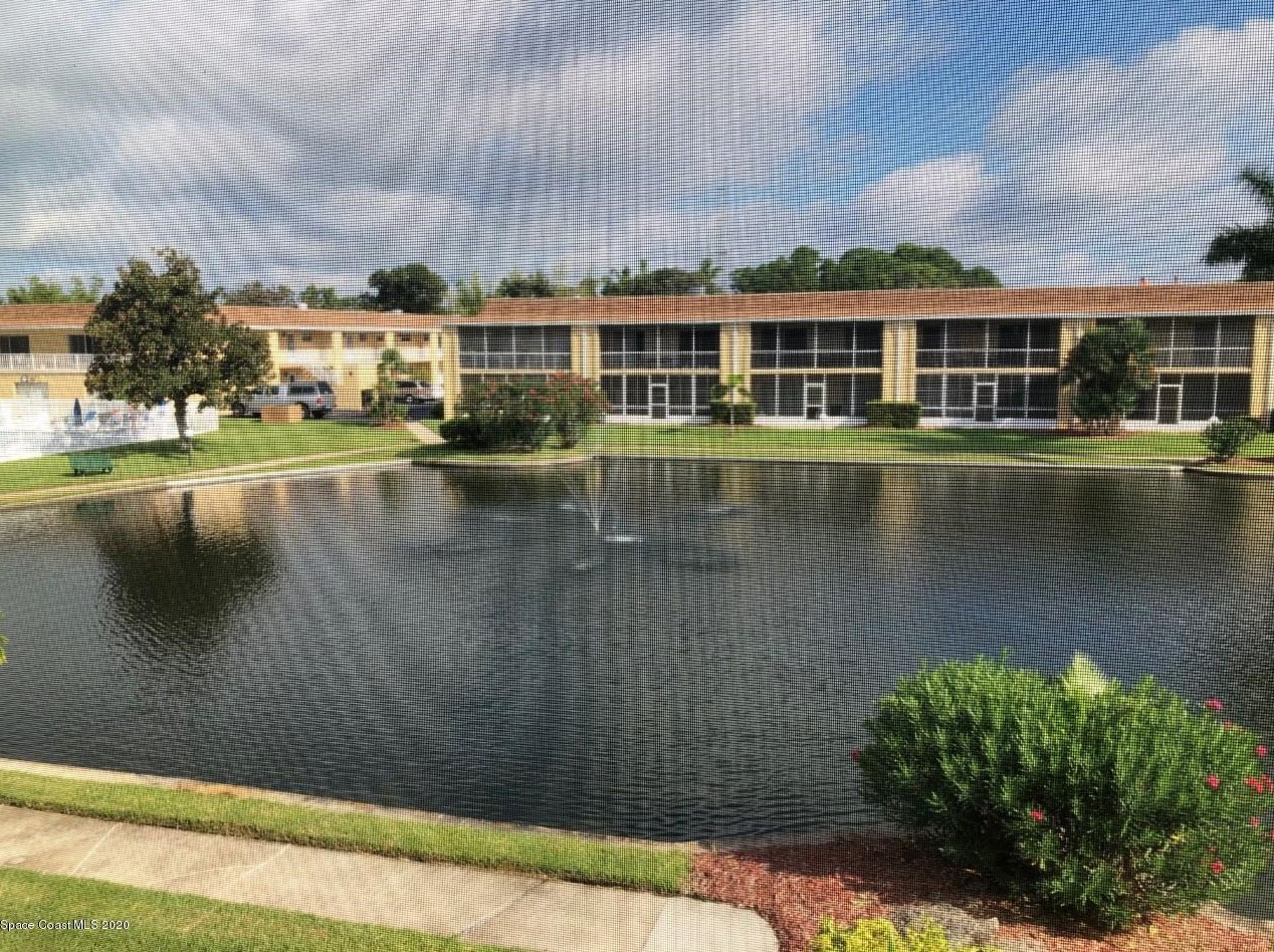 2135 N Courtenay Pkwy #207, Merritt Island, FL