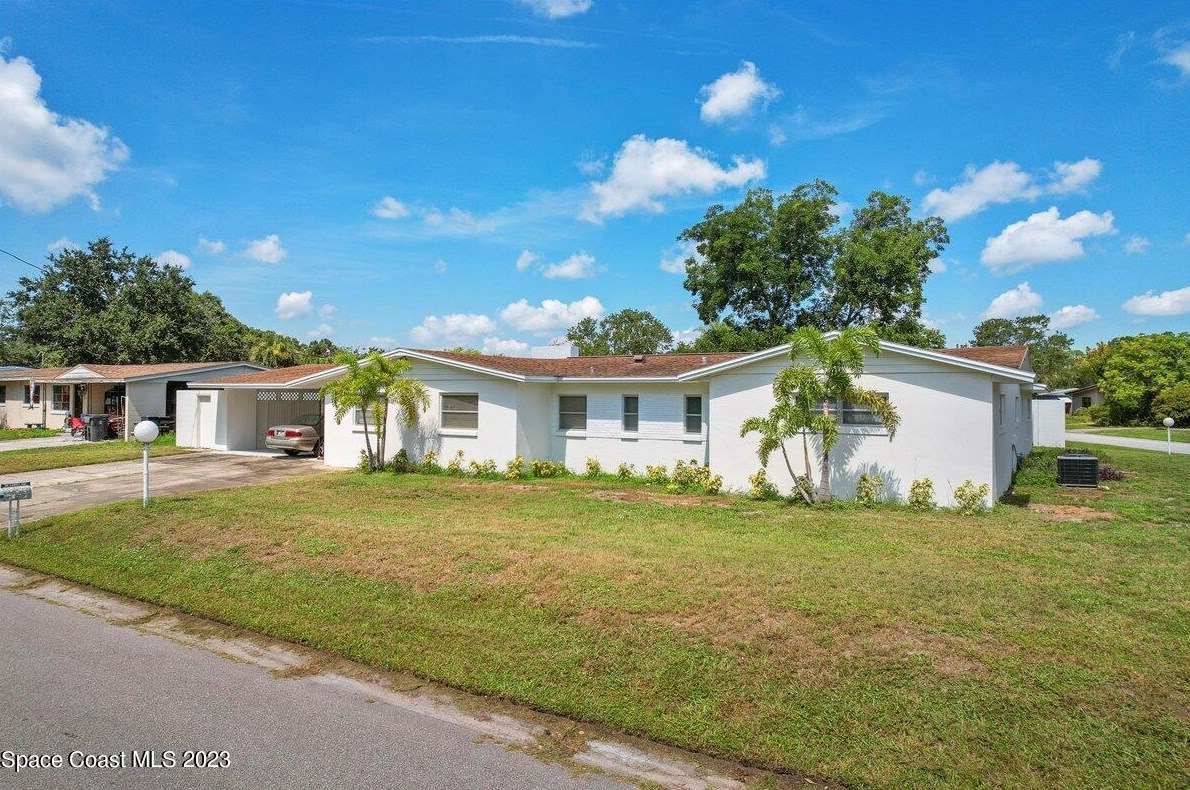 550 Mendel Ln, Titusville, FL 32796