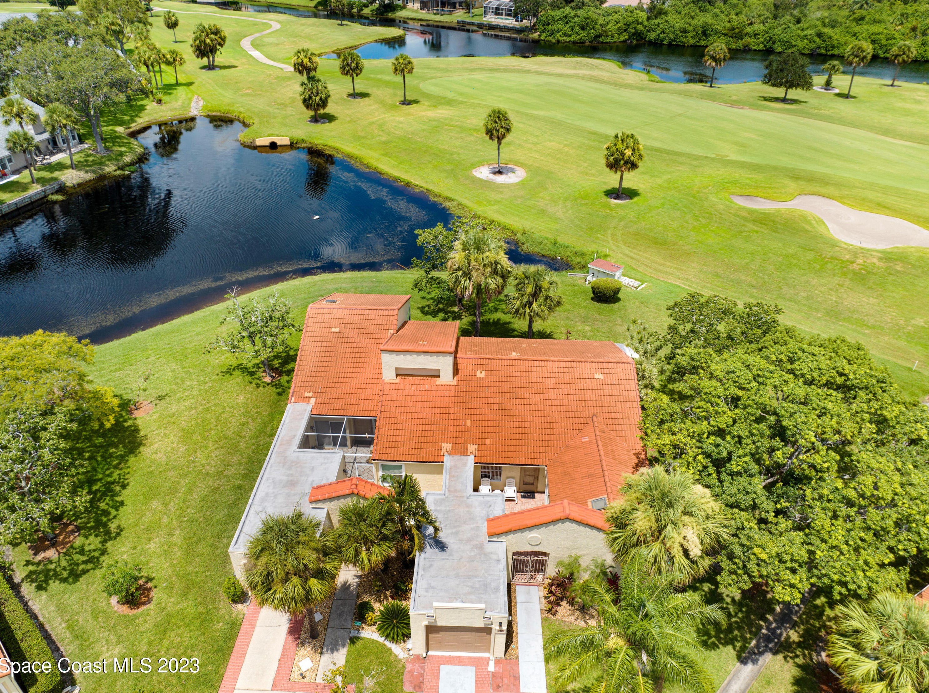 789 Pine Island Dr, Melbourne, FL 32940-1710