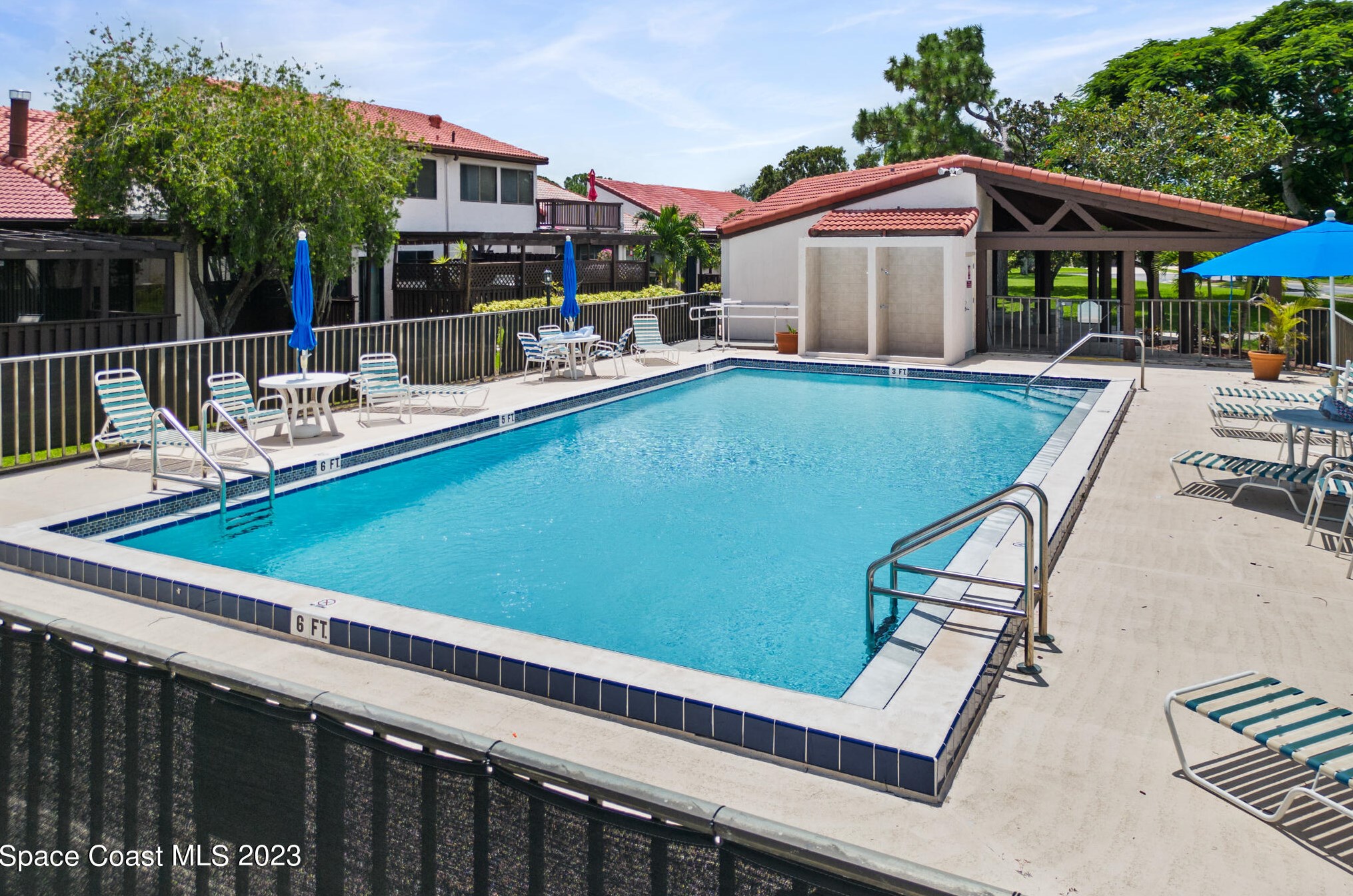 105 Osprey Ct, Melbourne FL  32940-7832 exterior
