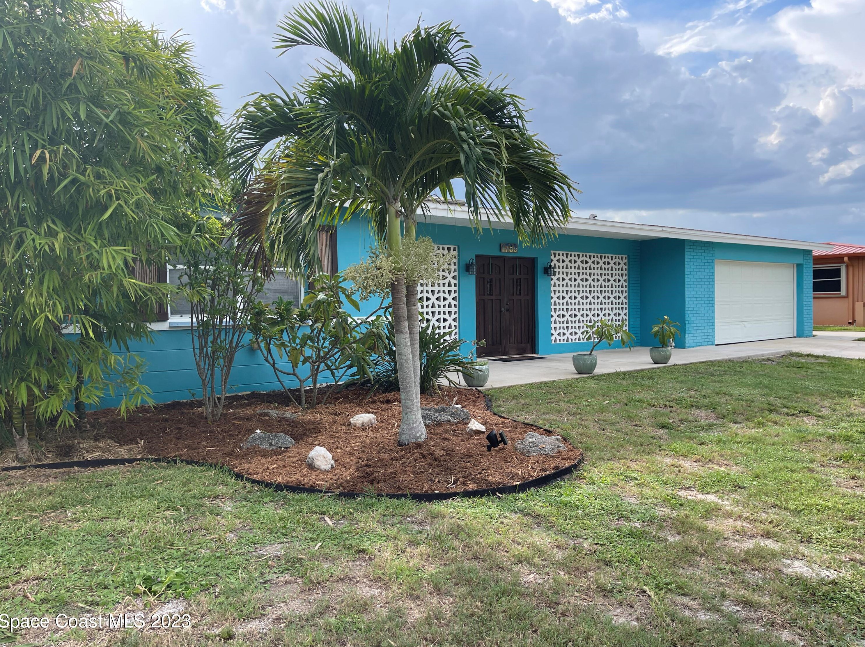 1785 Canal Ct, Merritt Island, FL 32953-3006