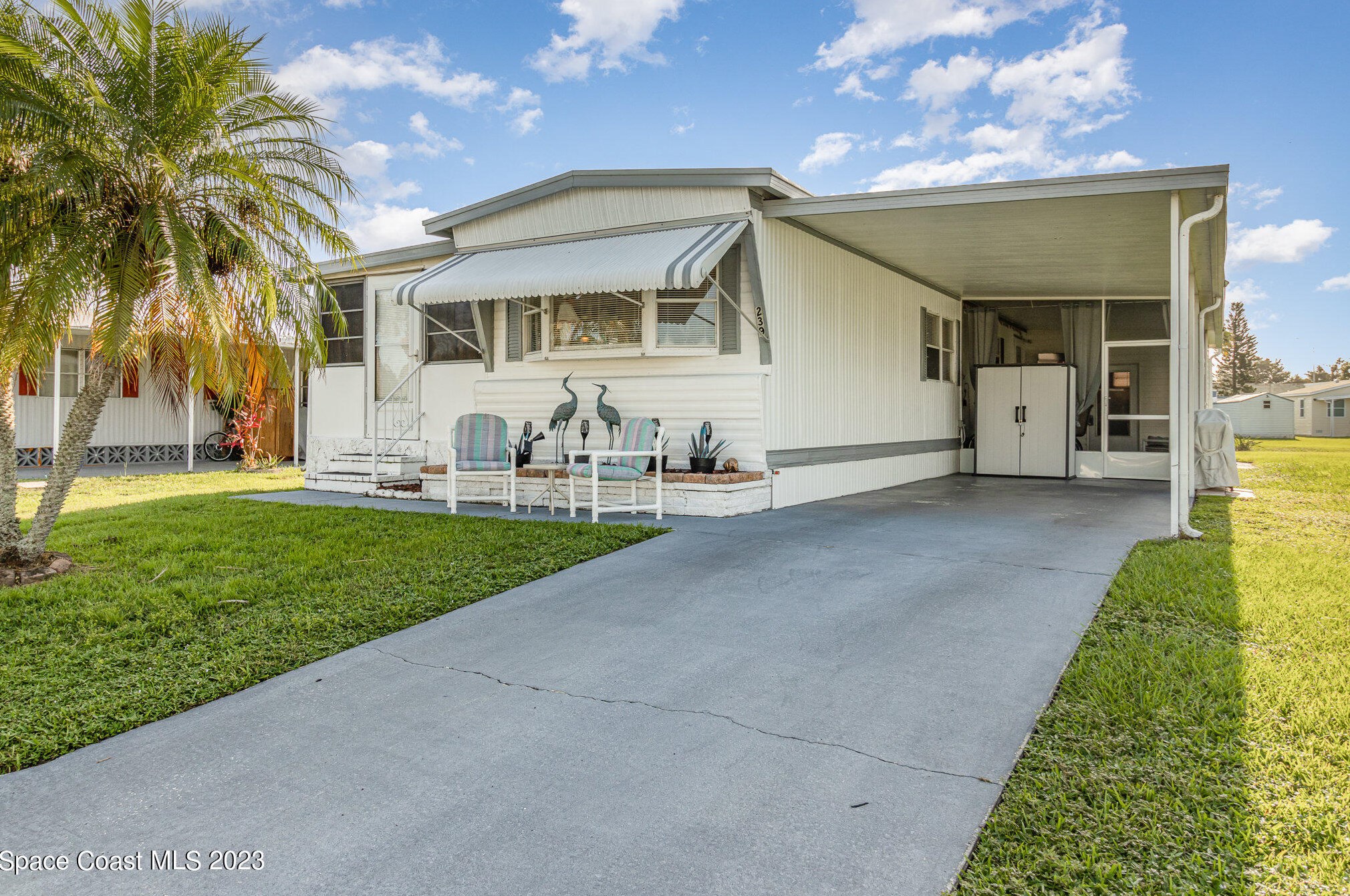 239 Fantasy Ct, Melbourne, FL 32907-2164