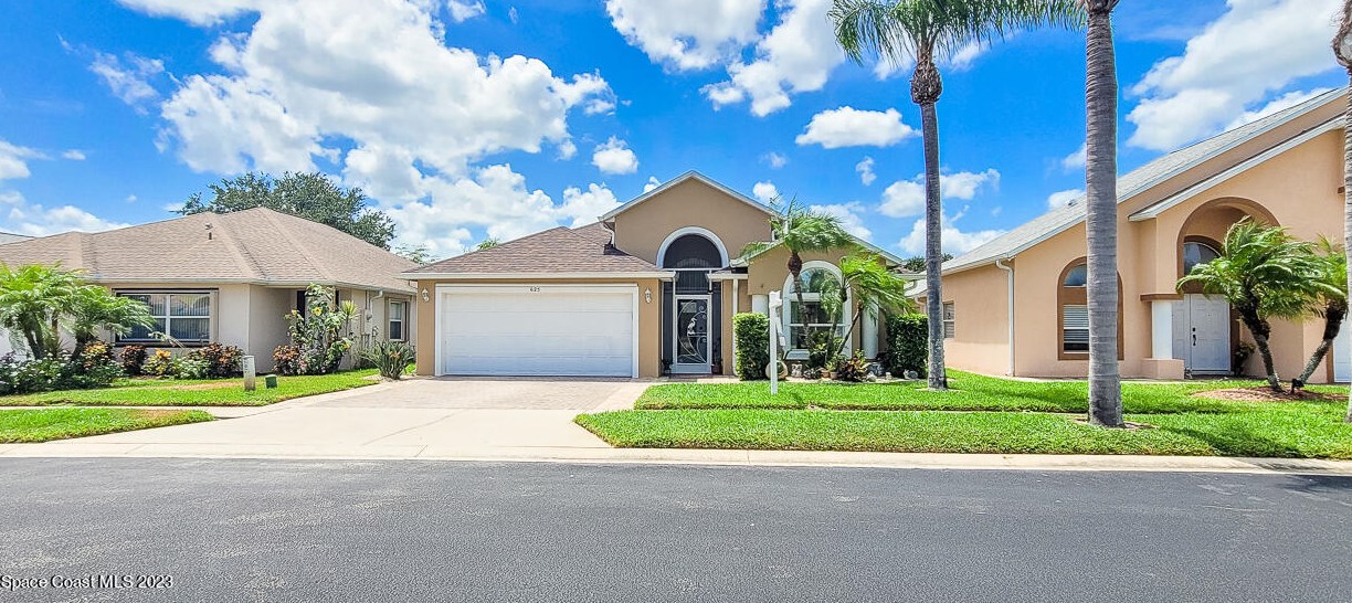 625 Limerick Dr, Merritt Island, FL 32953-8067