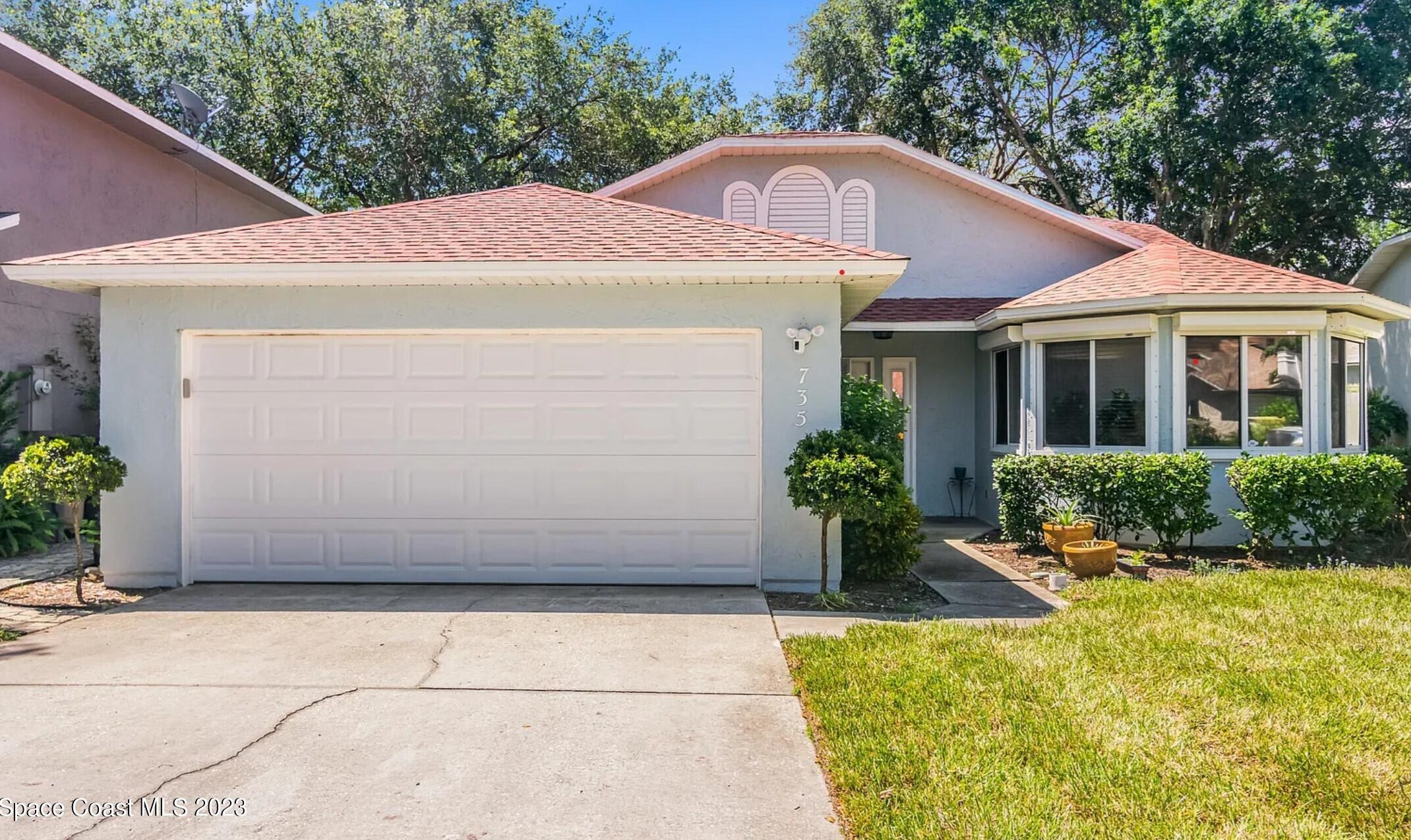 735 Lakewood Ln, Titusville, FL 32780