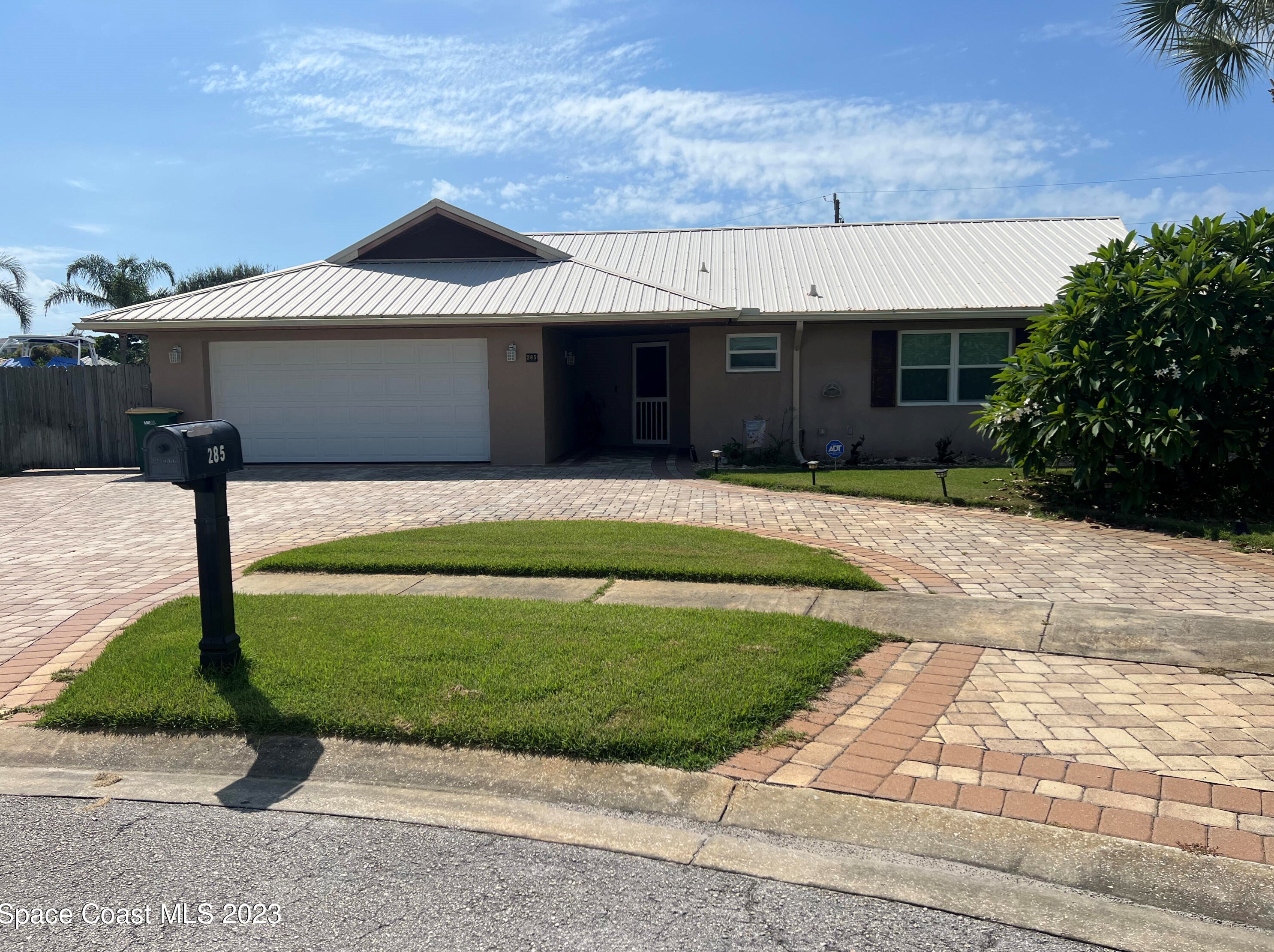285 Magnolia St, Melbourne, FL 32937