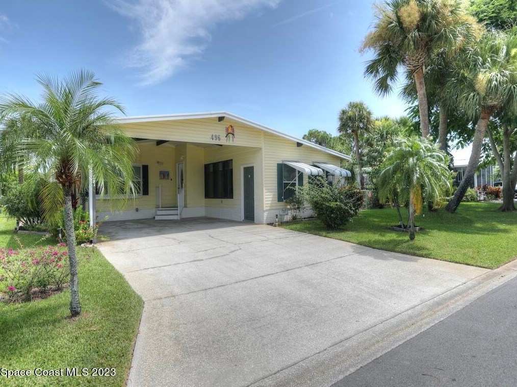 496 Marlin Cir, Sebastian, FL 32976