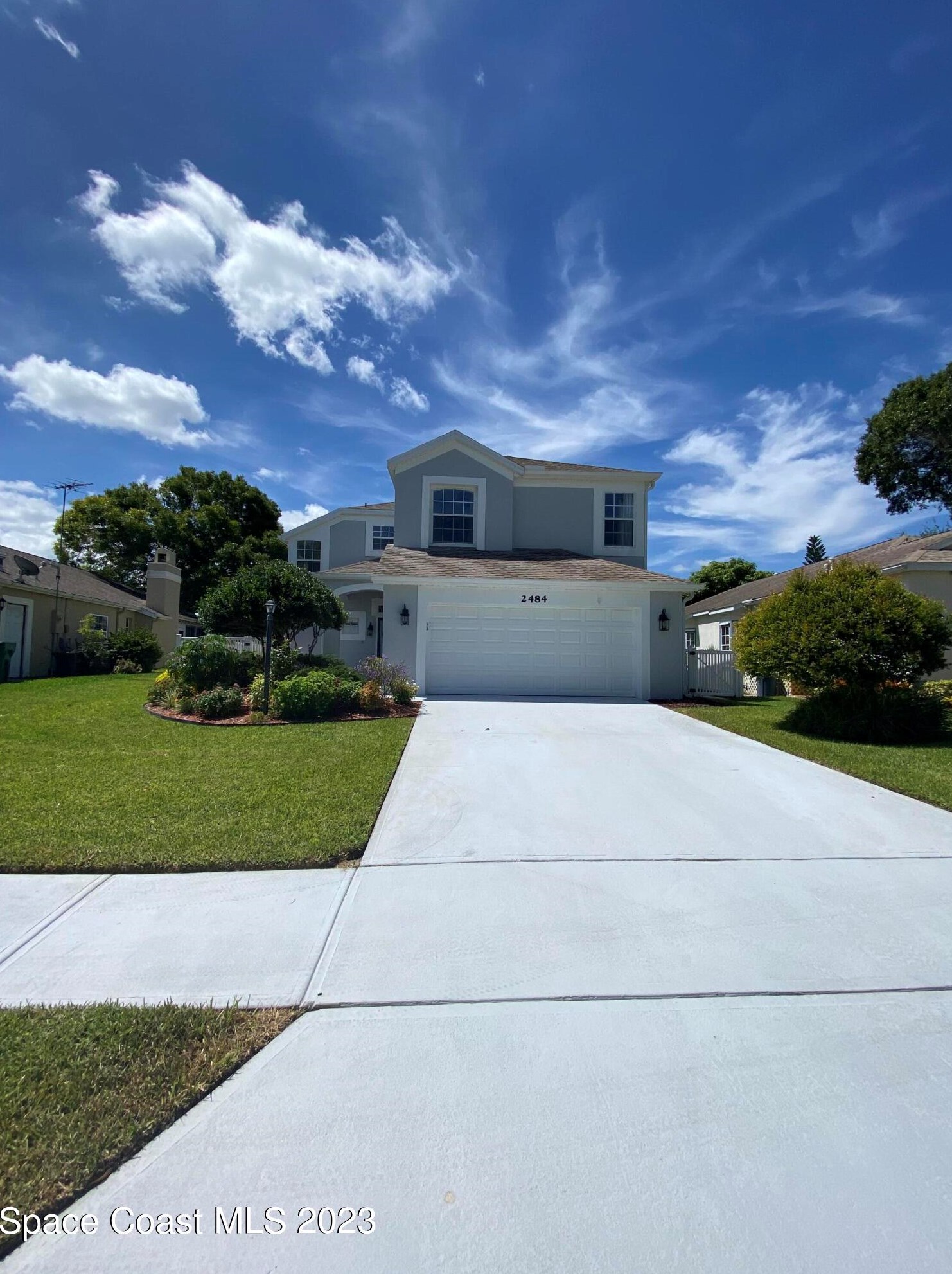 2484 Coral Ridge Cir, Melbourne, FL 32935