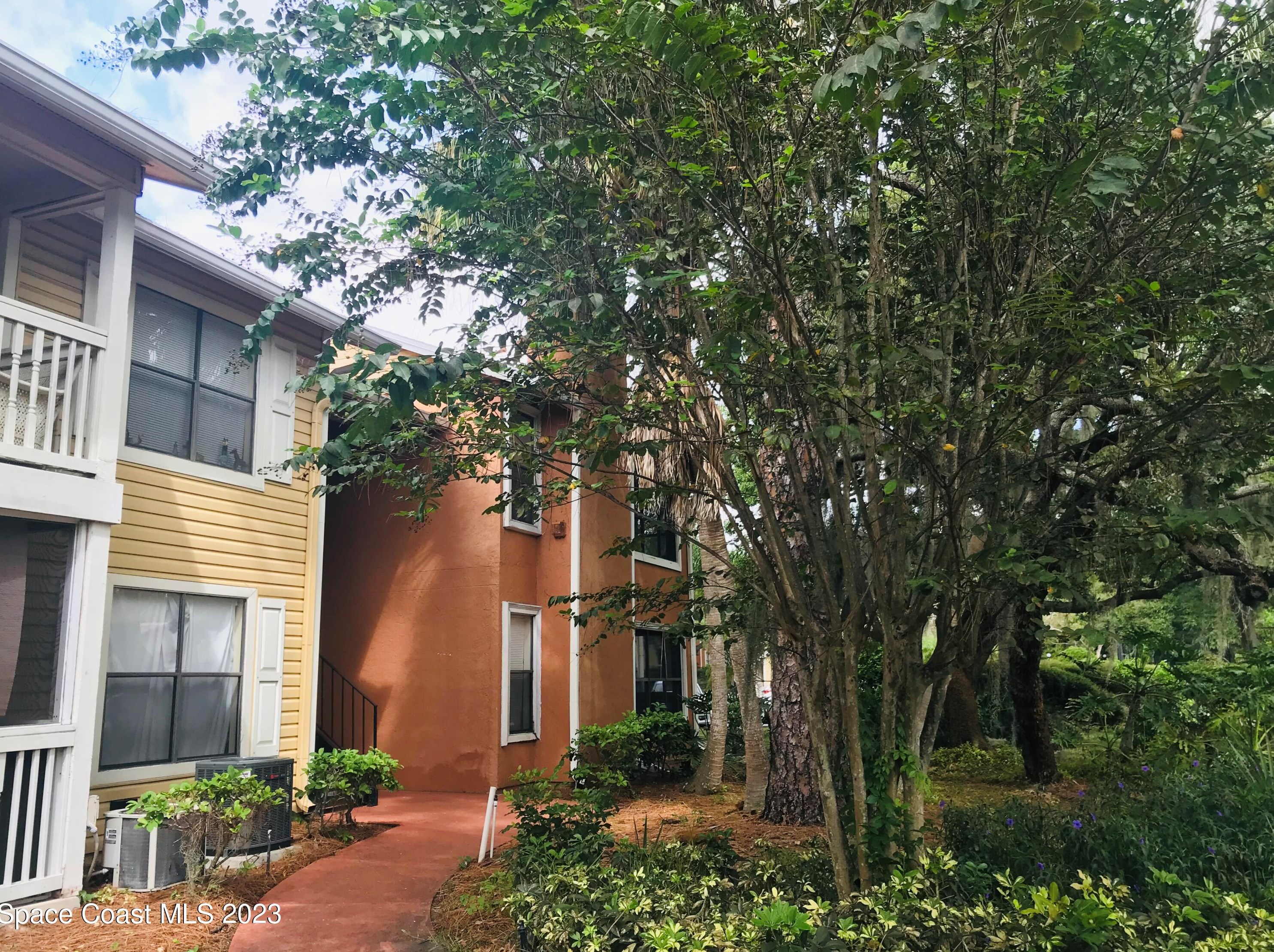 225 S Tropical Trl #801, Merritt Island, FL 32952