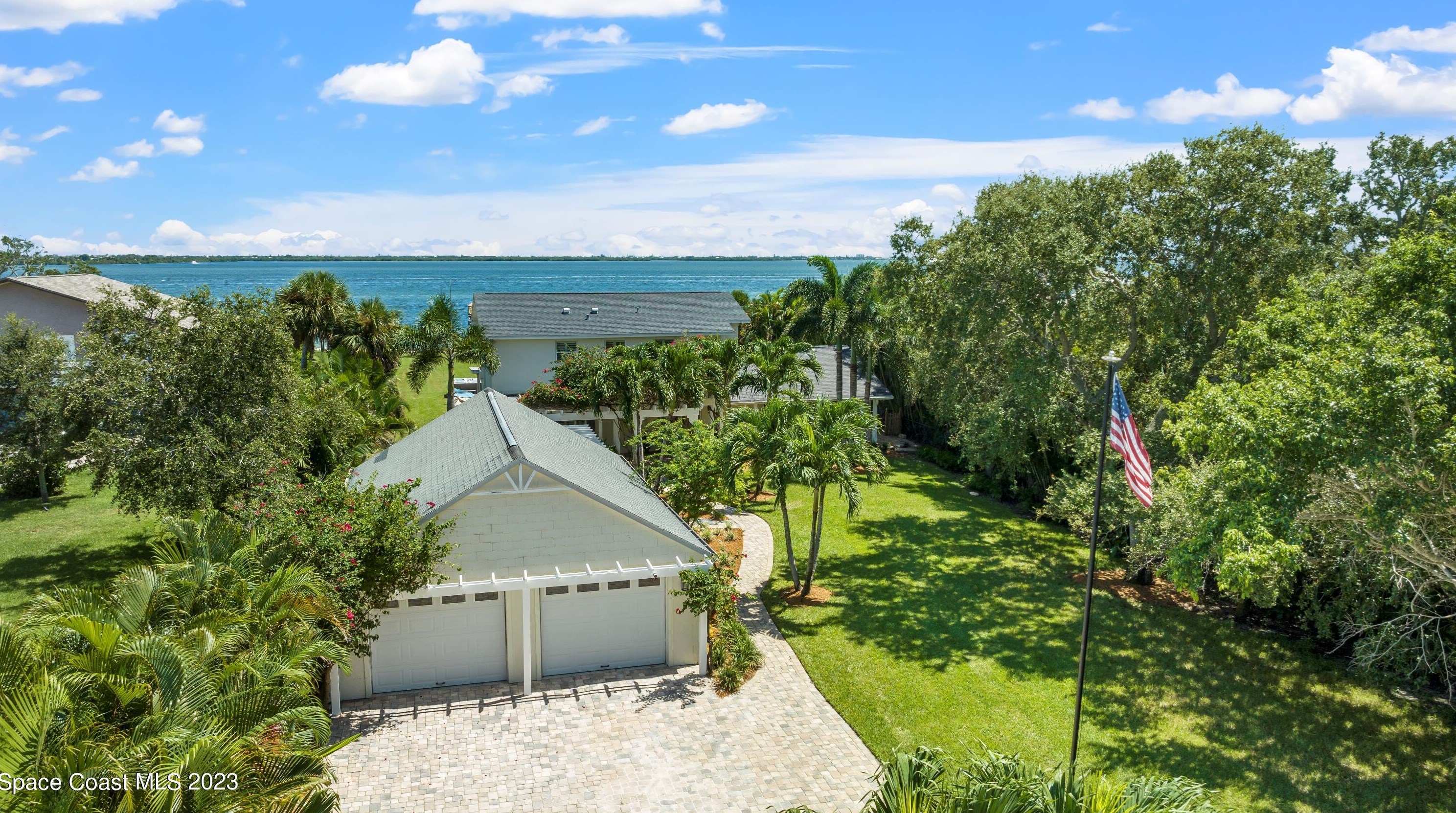 2928 Newfound Harbor Dr, Merritt Island, FL 32952