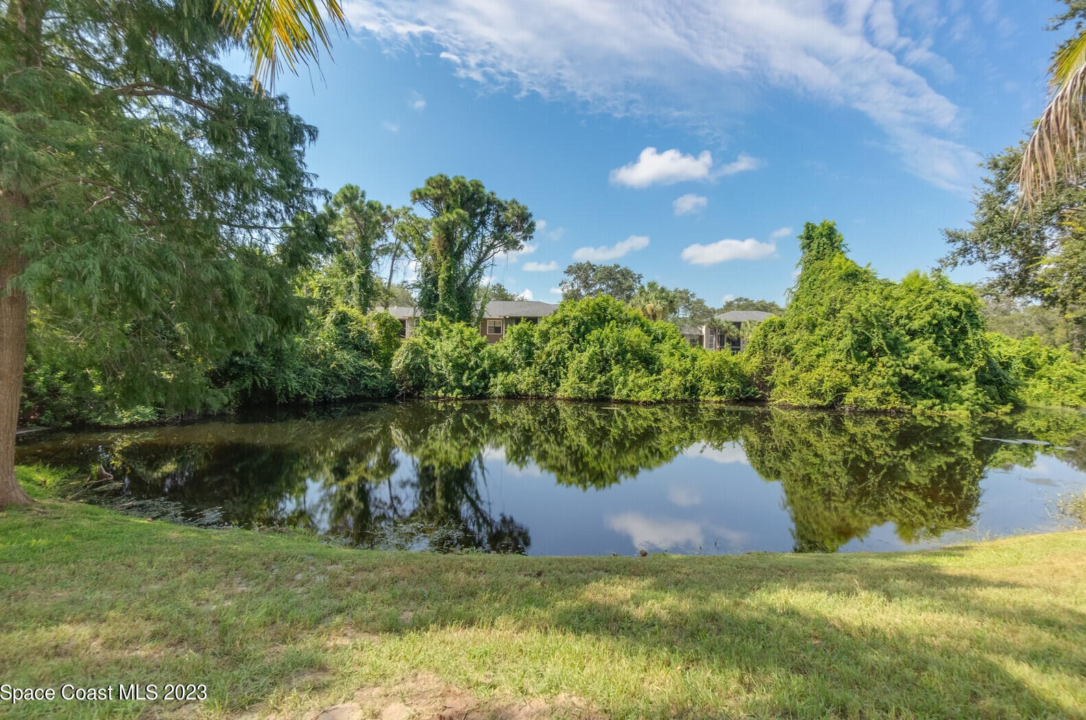 7667 Wickham Rd, Melbourne, FL 32940-7925