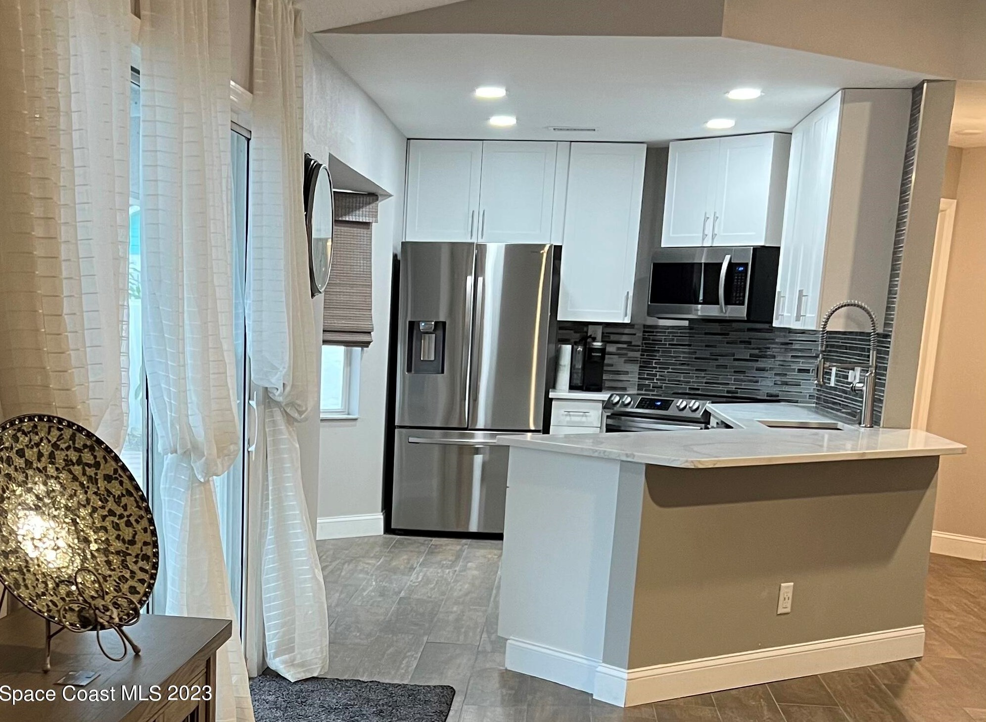 1024 Villa Dr, Melbourne, FL 32940-7040