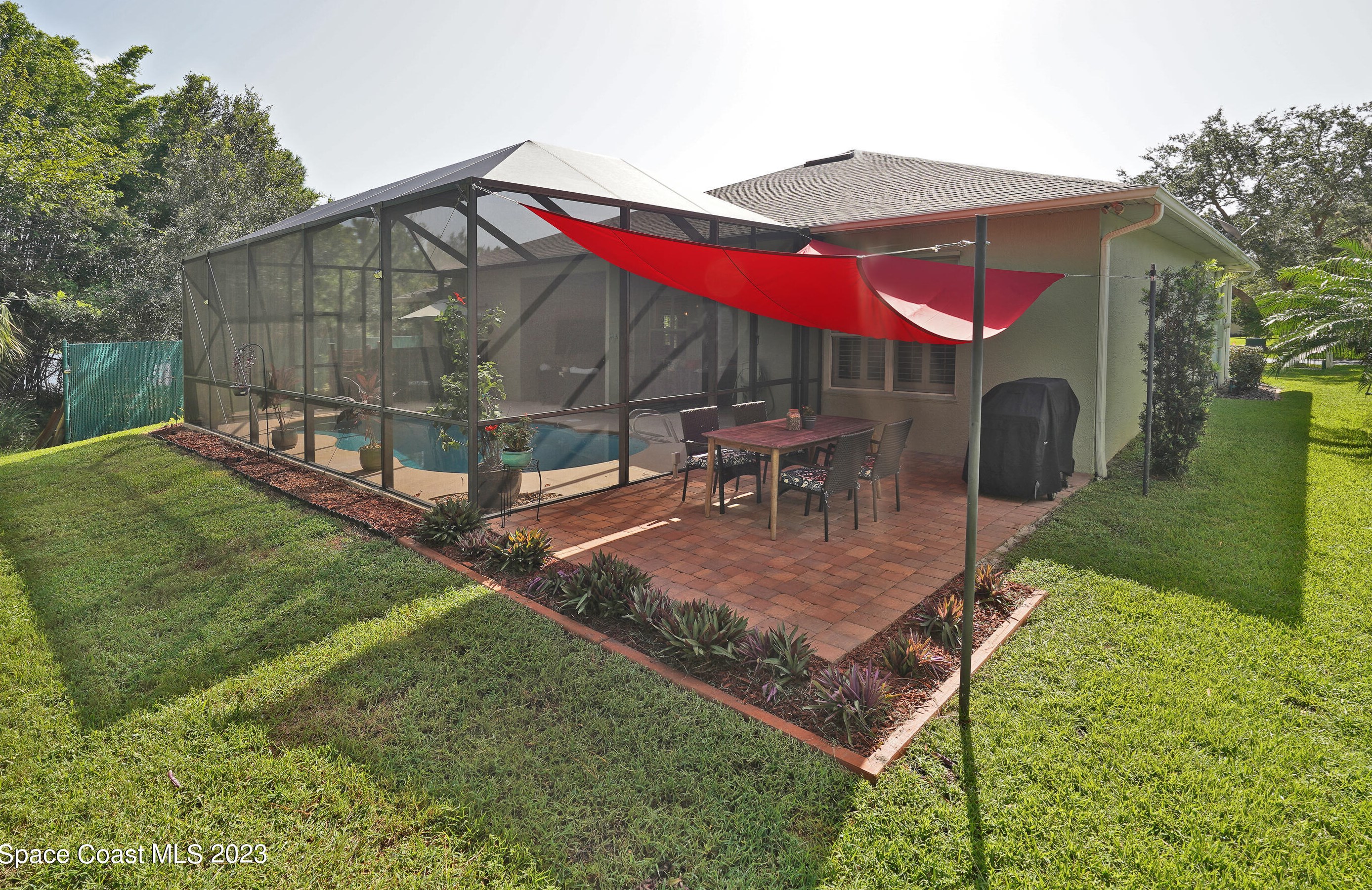 8018 Kingswood Way, Melbourne FL 32940-2144 exterior