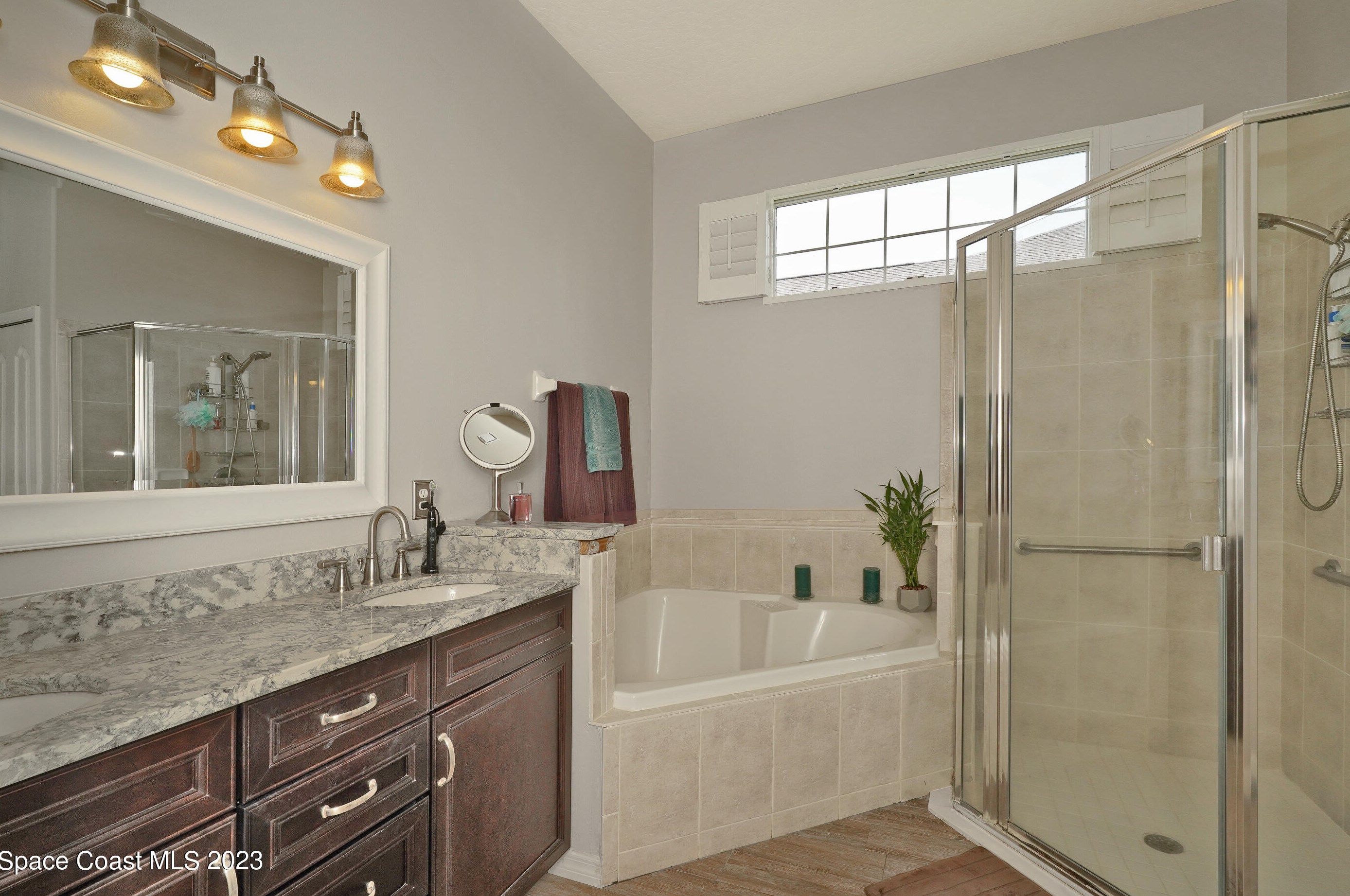 8018 Kingswood Way, Melbourne FL 32940-2144 exterior