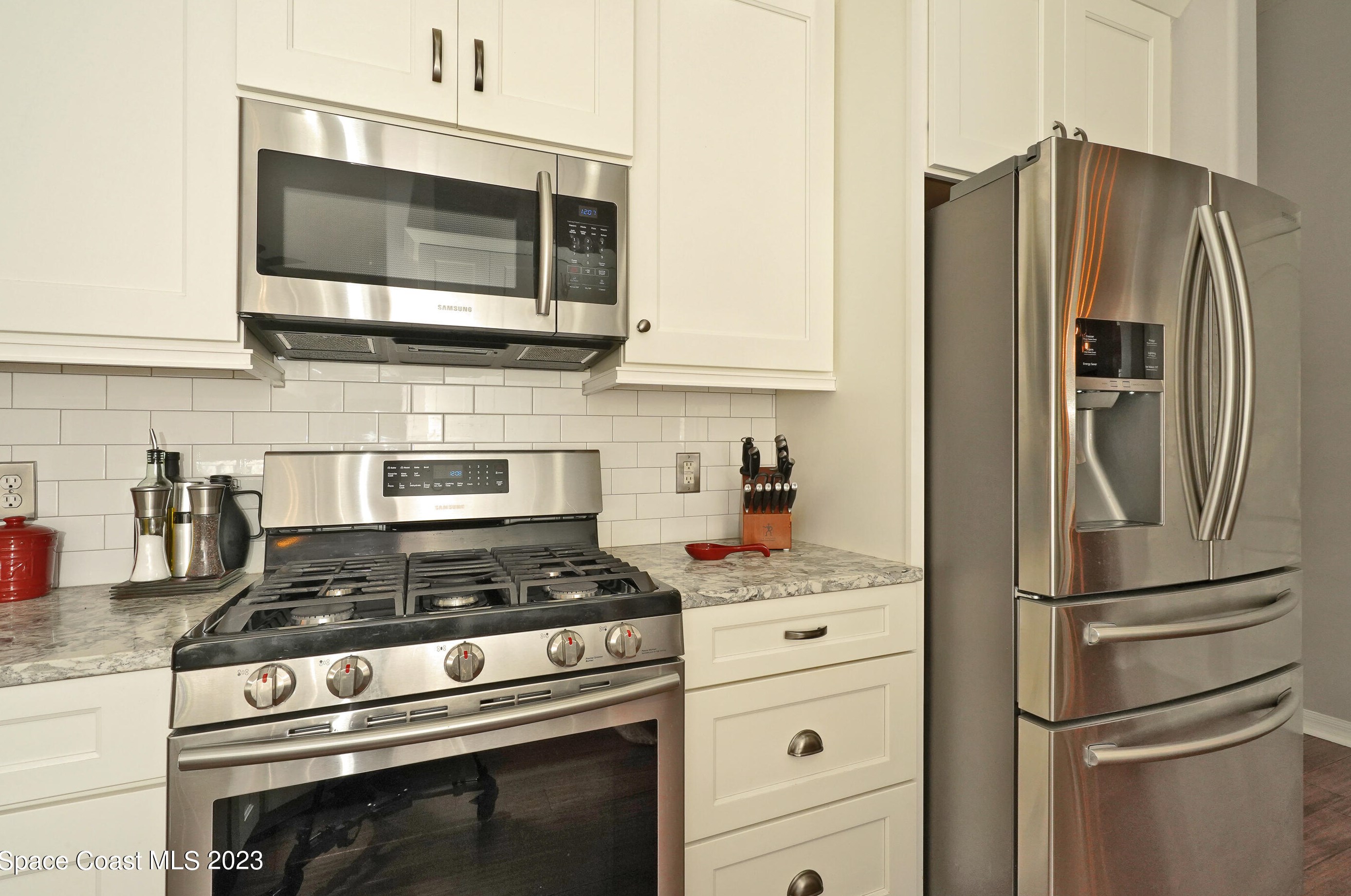 8018 Kingswood Way, Melbourne FL 32940-2144 exterior