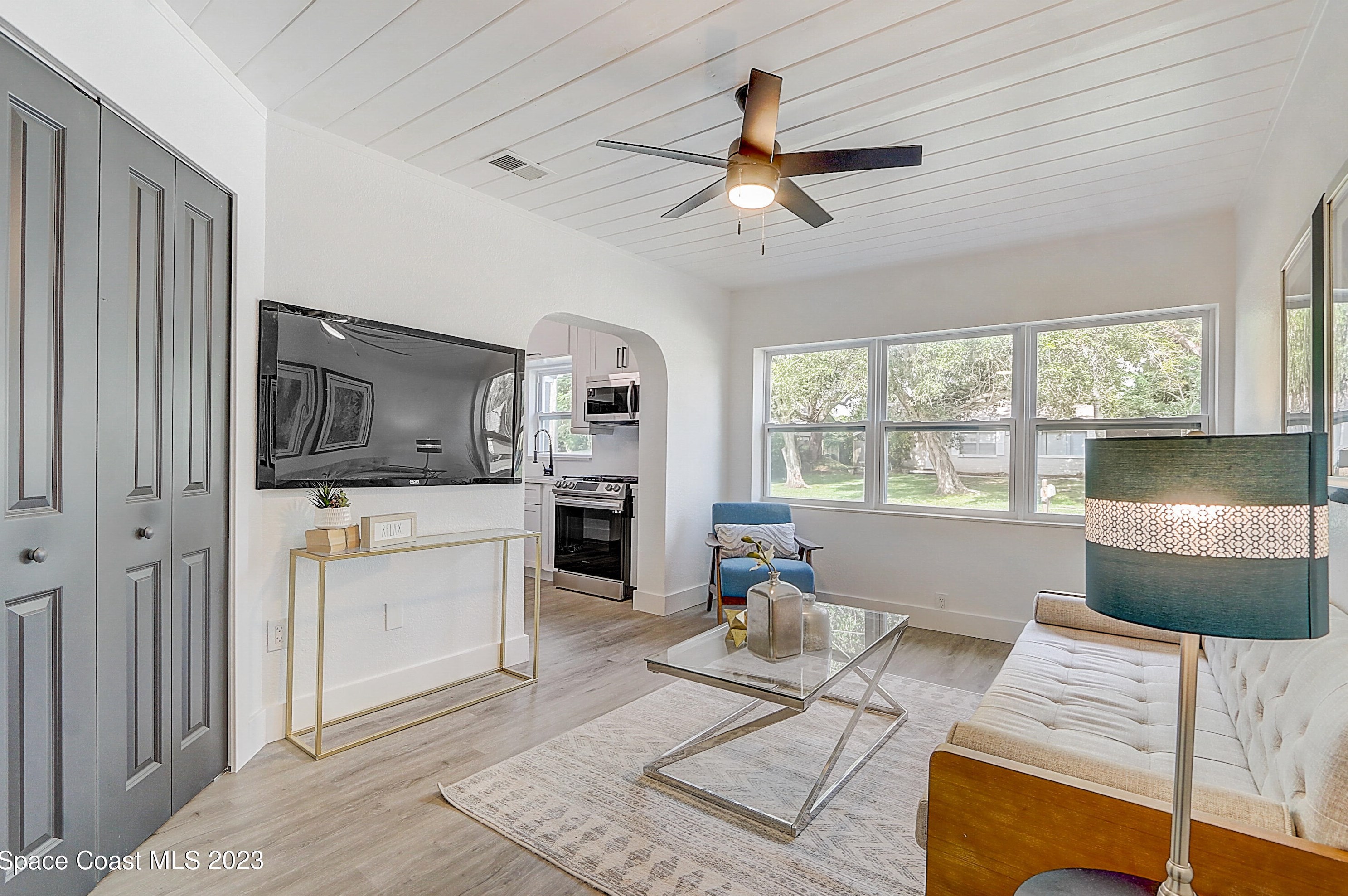 1338 Lenora Dr, Merritt Island FL 32952-5156 exterior