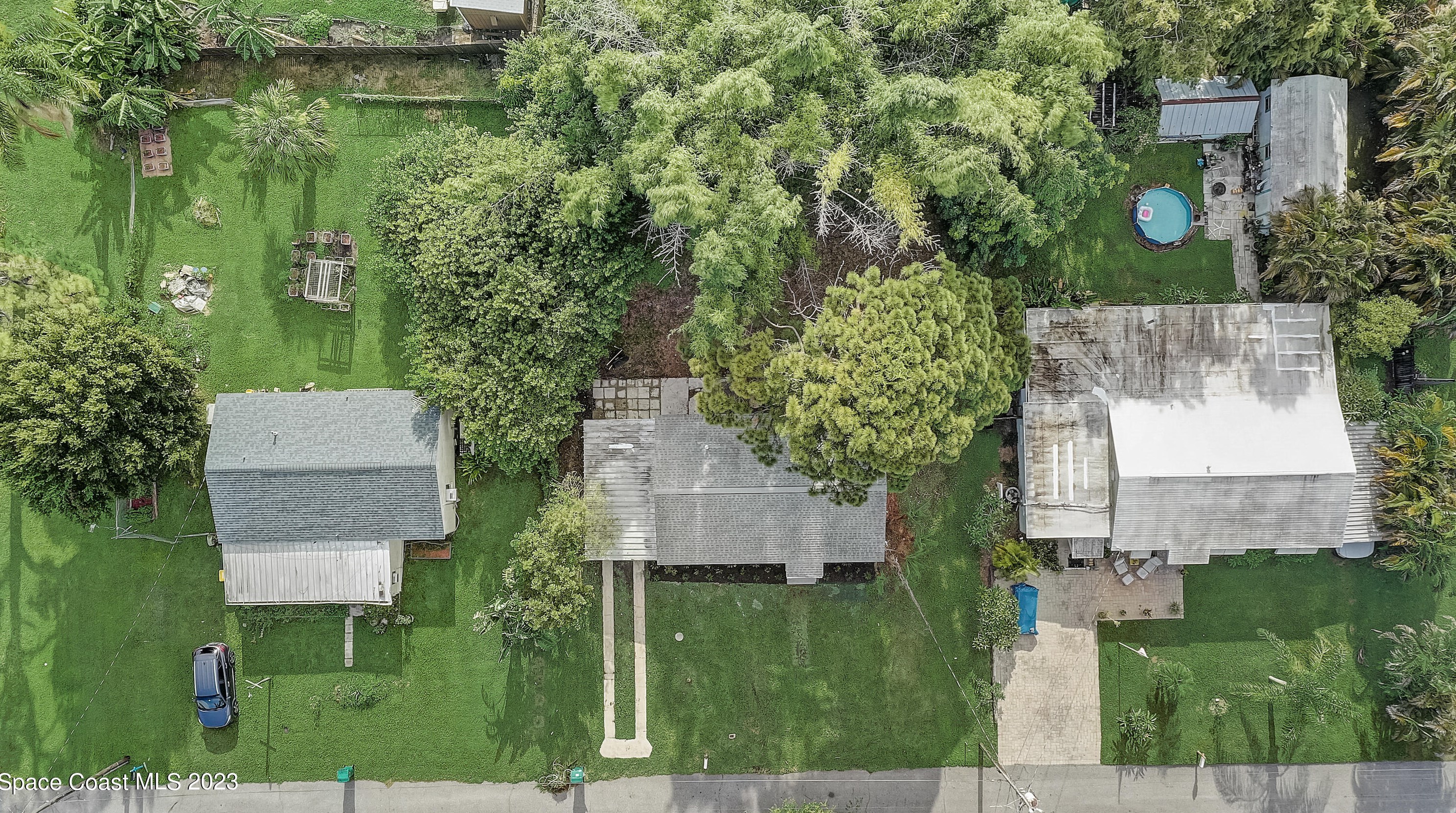 1338 Lenora Dr, Merritt Island FL 32952-5156 exterior