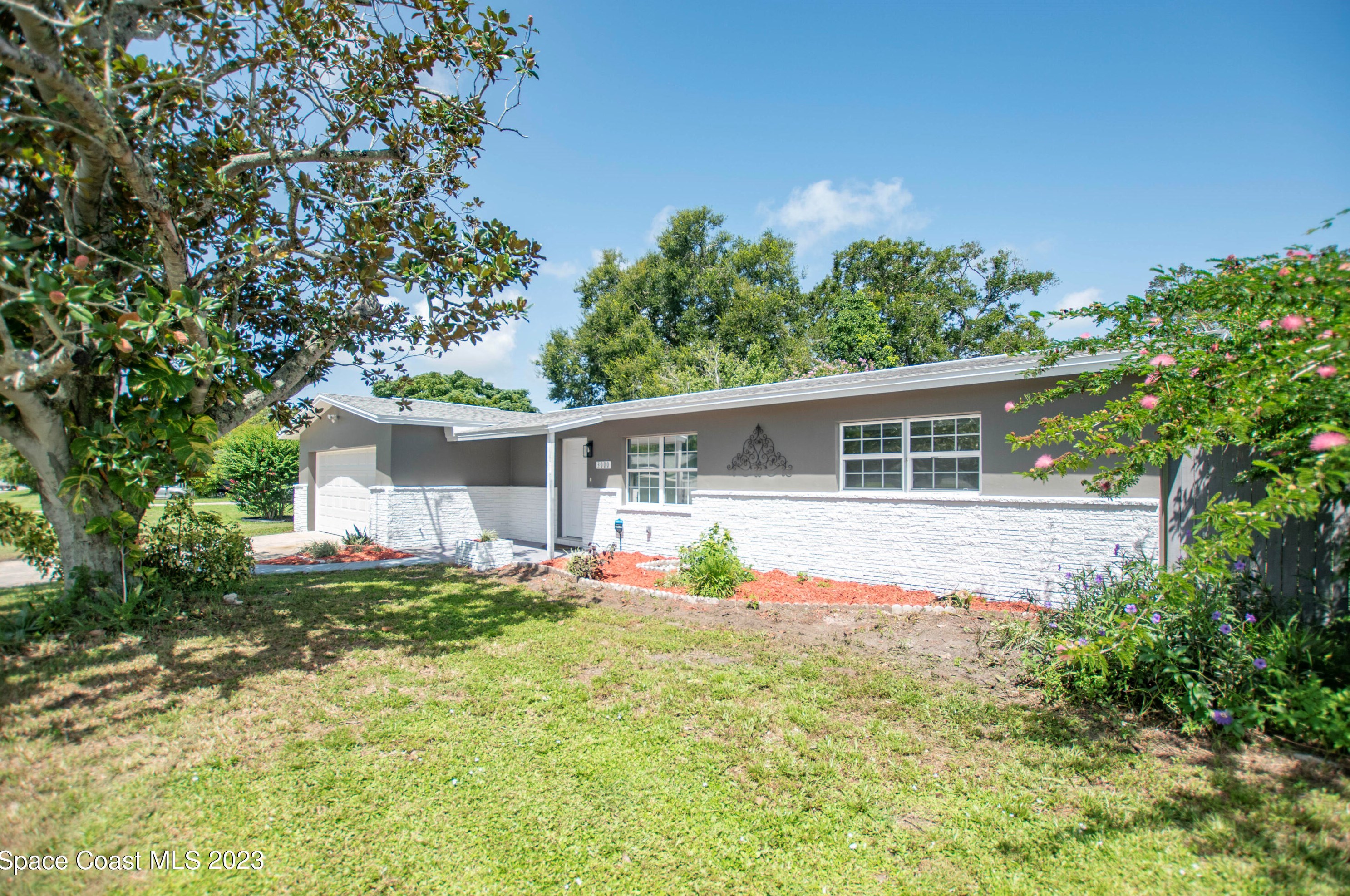 3000 Avon Ln, Titusville, FL 32796