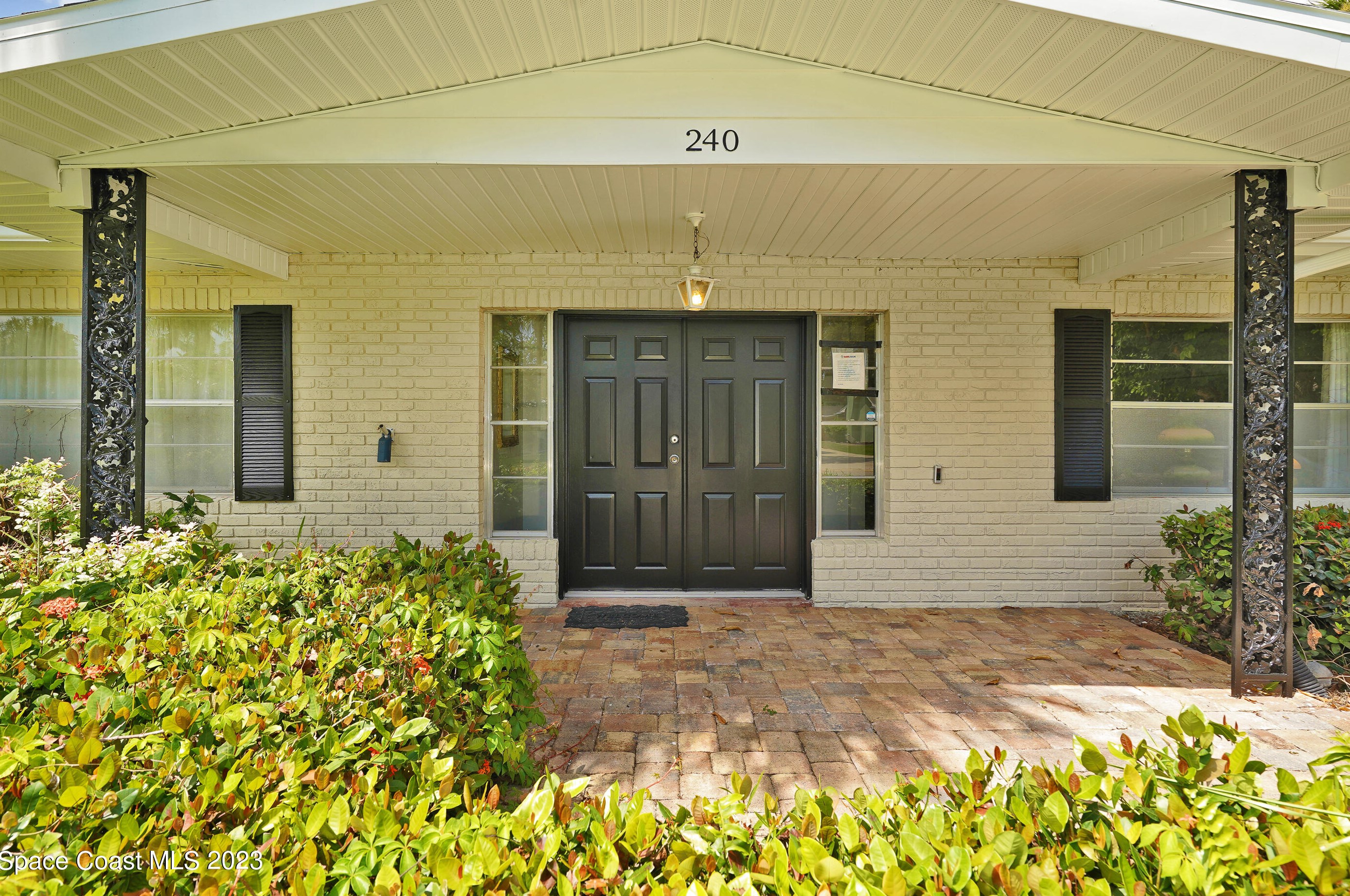 240 Bonita Dr, Merritt Island, FL 32952-5102