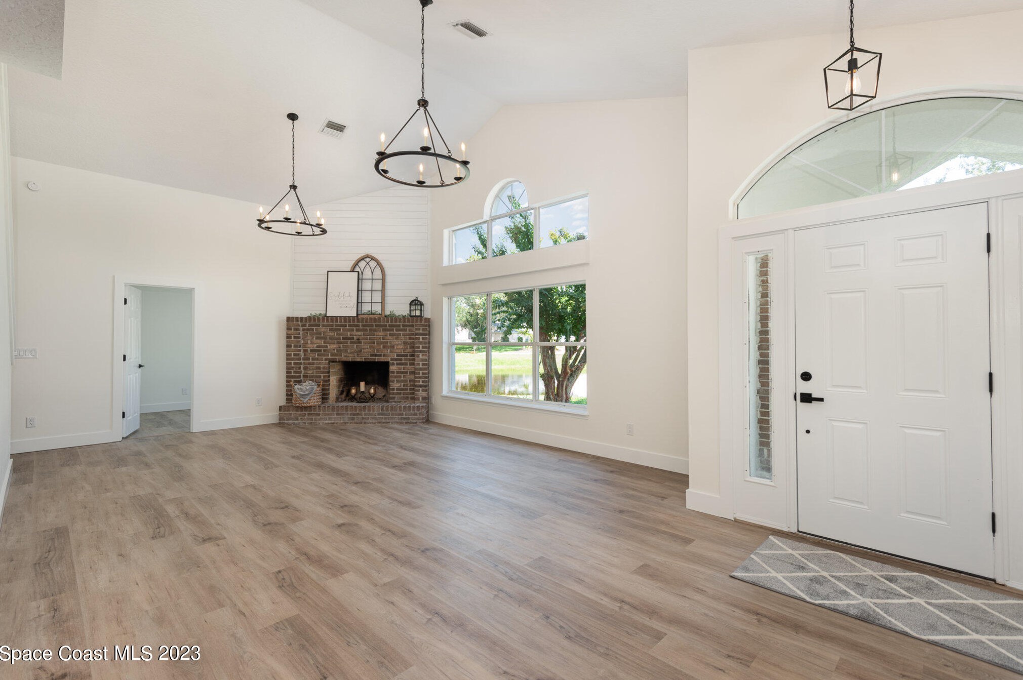 3320 Treetop Dr, Titusville, FL 32780