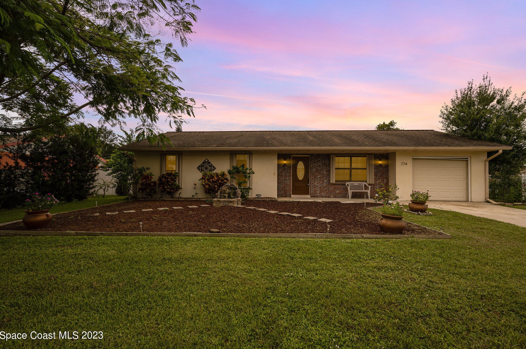 774 Empress St, Melbourne, FL 32909-3737