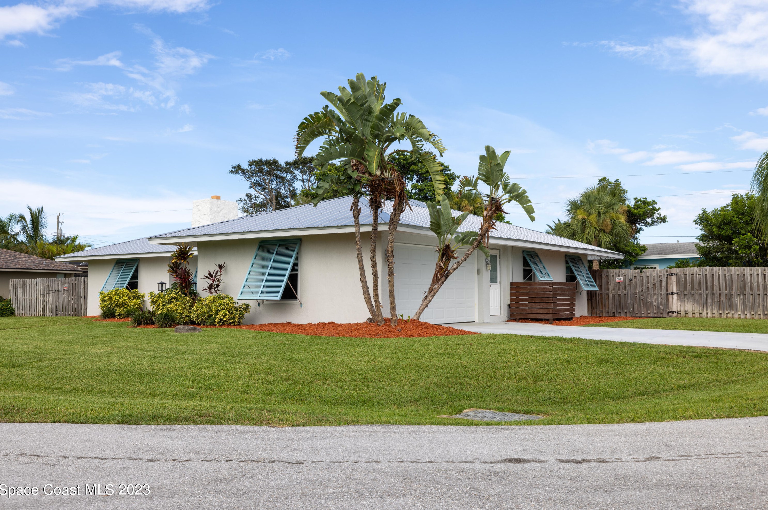 504 Latania Palm Dr, Melbourne, FL 32903-3816
