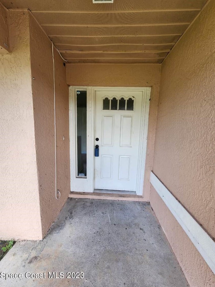 1350 Giralda Cir Nw, Melbourne, FL 32907