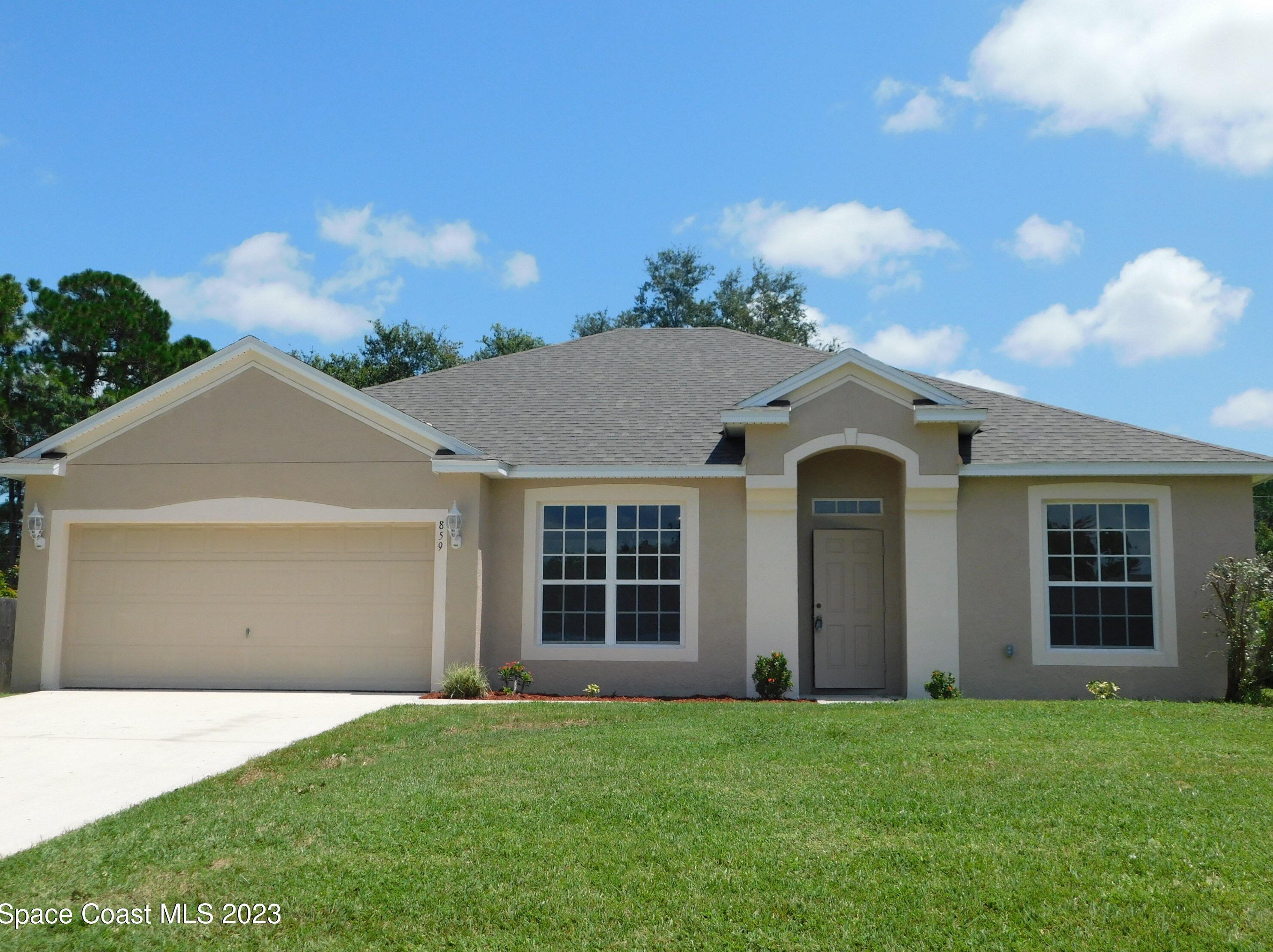 859 Delano Ave, Melbourne, FL 32907-7091