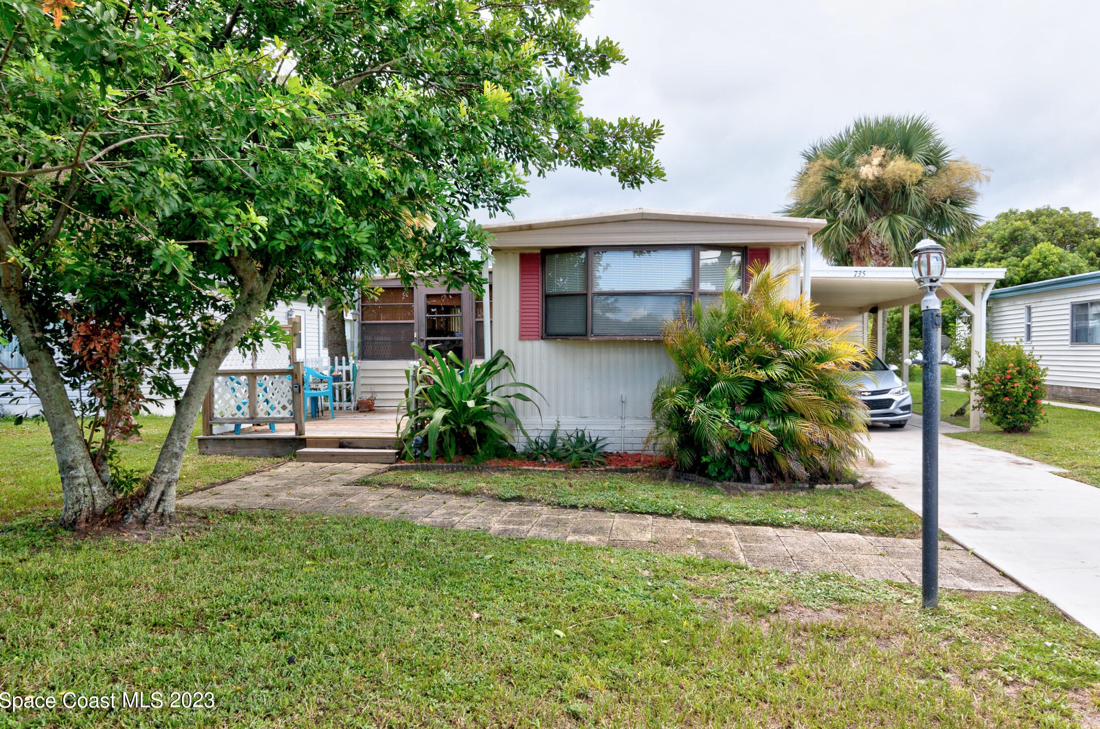 735 Barefoot Blvd, Sebastian, FL 32976