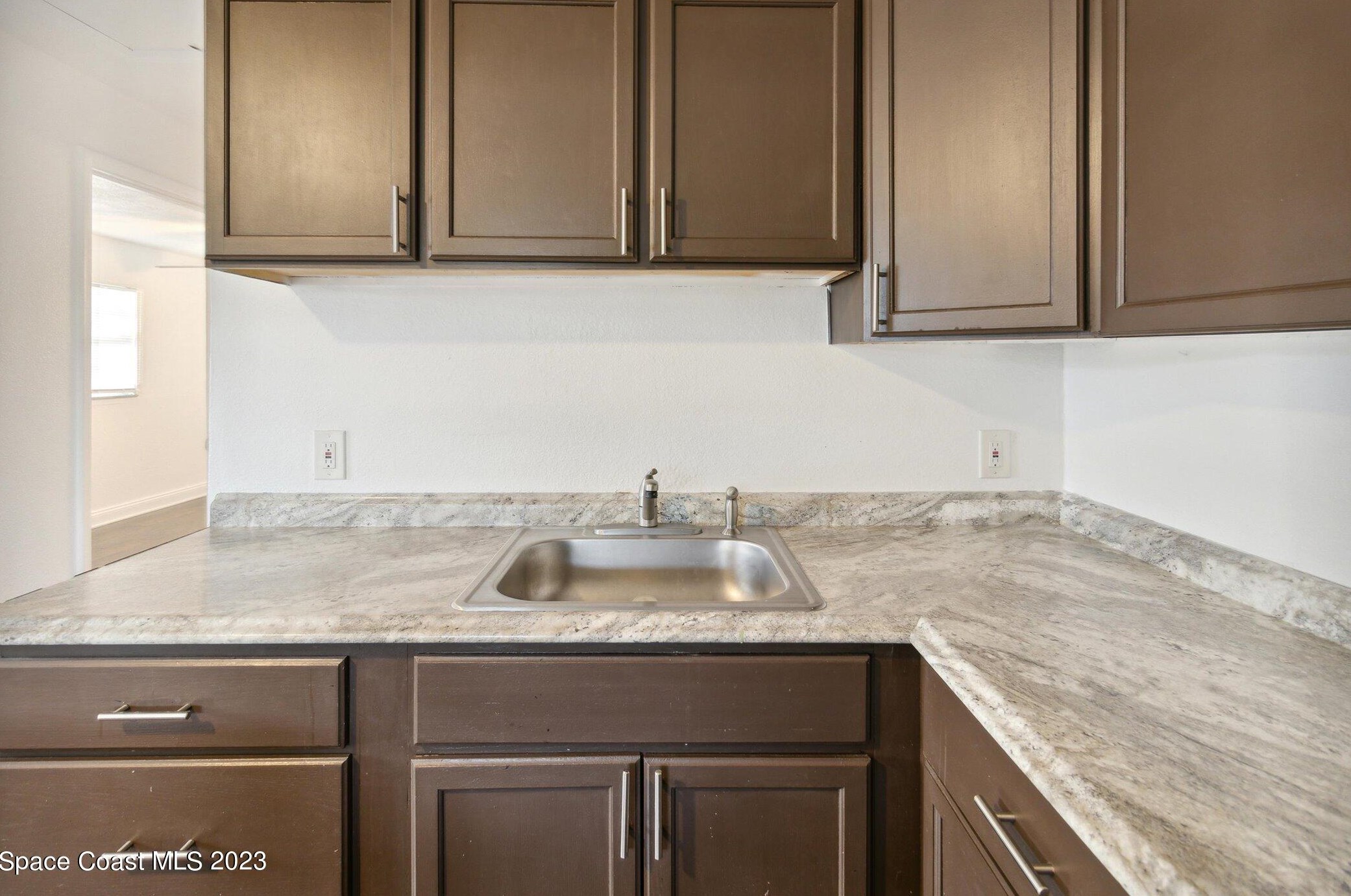 3104 Swift St, Melbourne FL  32901-8039 exterior