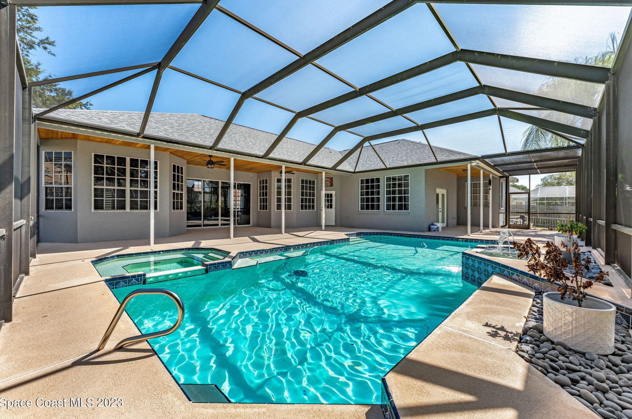 816 Brookstone Dr, Merritt Island, FL 32952